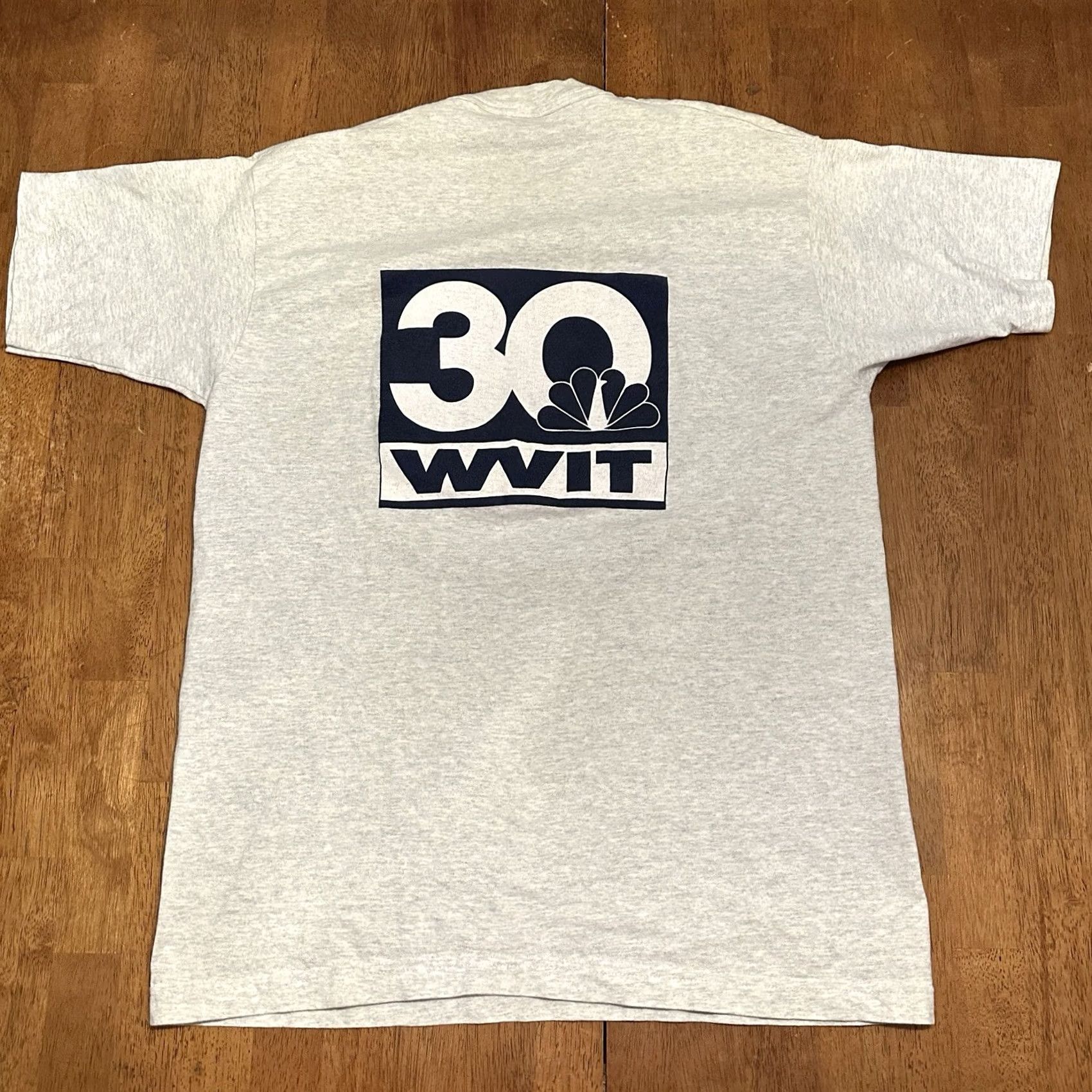 Vintage VINTAGE NBC WVIT T Shirt XL Gray 90s Single Stitch Television Station Mens Size US XL / EU 56 / 4 - 3 Thumbnail
