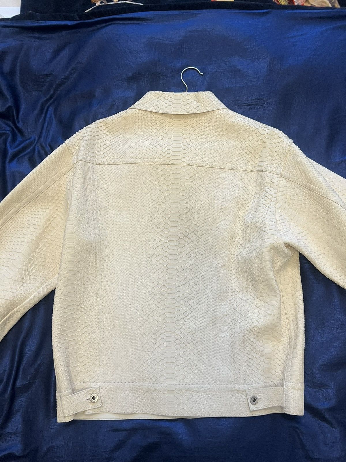 Roberto Cavalli Roberto Cavalli Burmese Python Snakeskin Jacket – Ivory – 52 Size US L / EU 52-54 / 3 - 2 Thumbnail