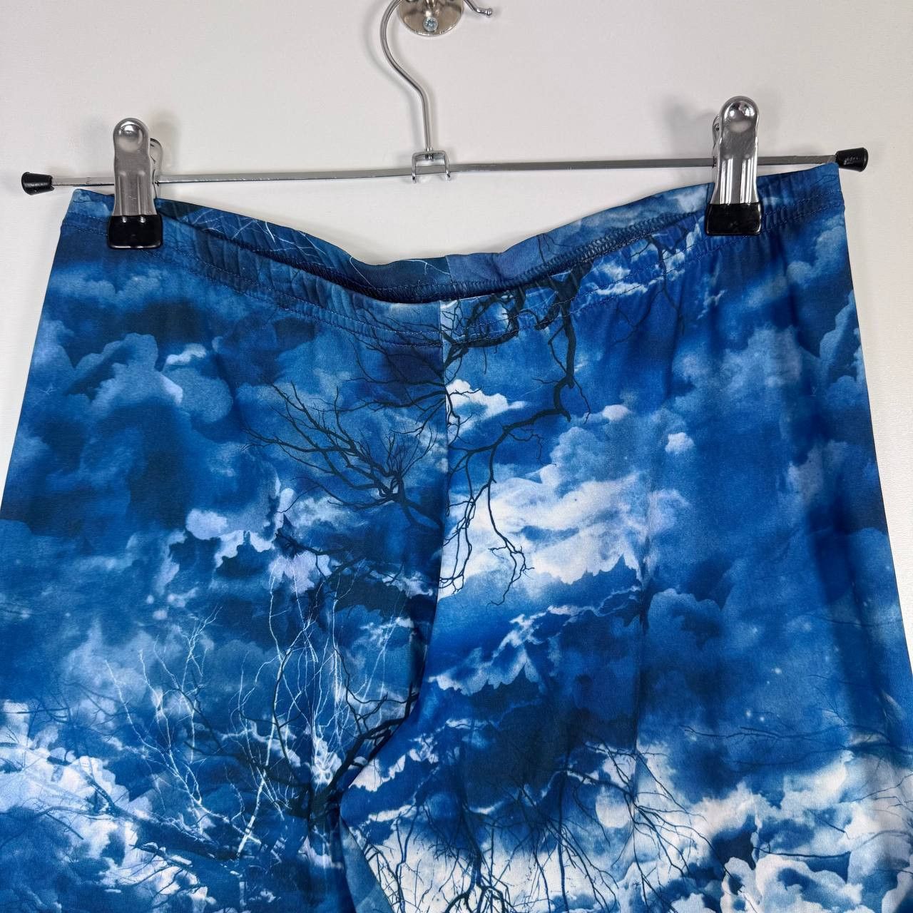 Adidas Adidas Womens Leggings Blue Cloud Print Athletic Training M Size 30" / US 8 / IT 44 - 2 Thumbnail