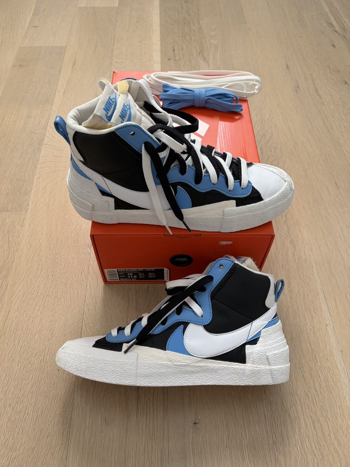 Nike × Sacai Nike x Sacai Blazer Mid Black Legend Blue 2019 BV0072-001 Size US 10 / EU 43 - 21 Thumbnail