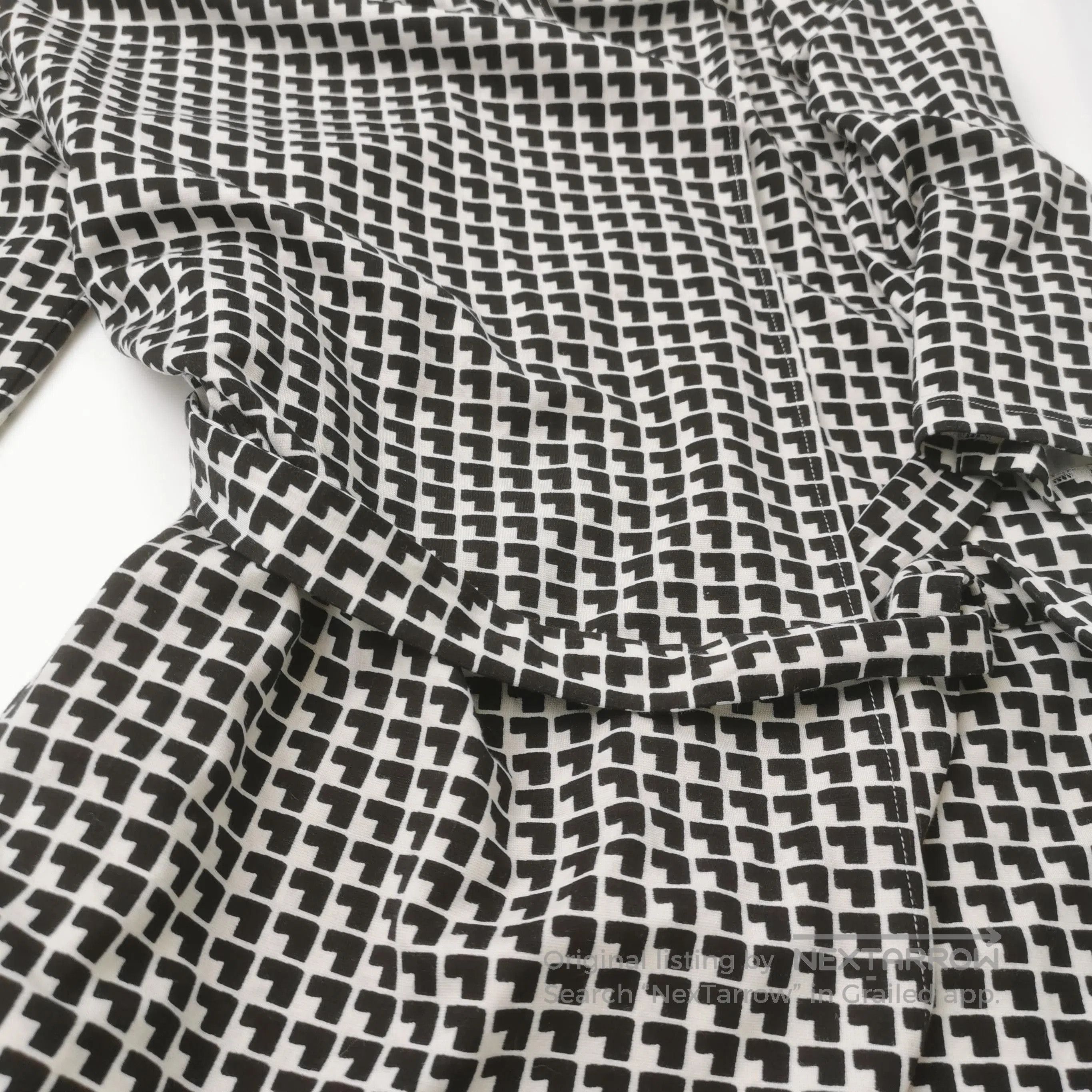 Weekend Max Mara Weekend Max Mara Pleated High. Size 24" / US 00 / IT 34 - 4 Thumbnail