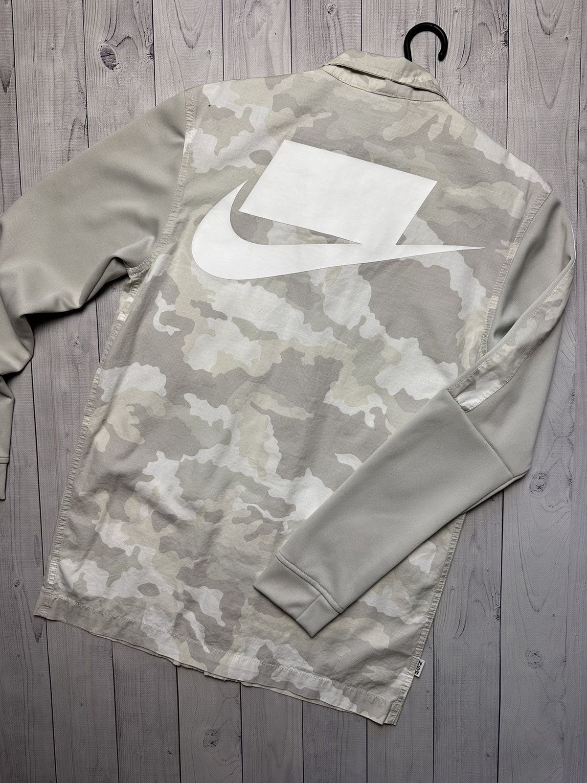 image of Nike Nsw Jacket Overshot Camo White Box Logo Size S/m in White Camo, Men's