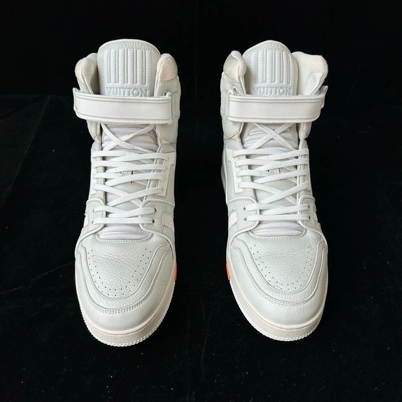Louis Vuitton Louis Vuitton Trainer High Top Sneakers Size US 9.5 / EU 42-43 - 2 Thumbnail