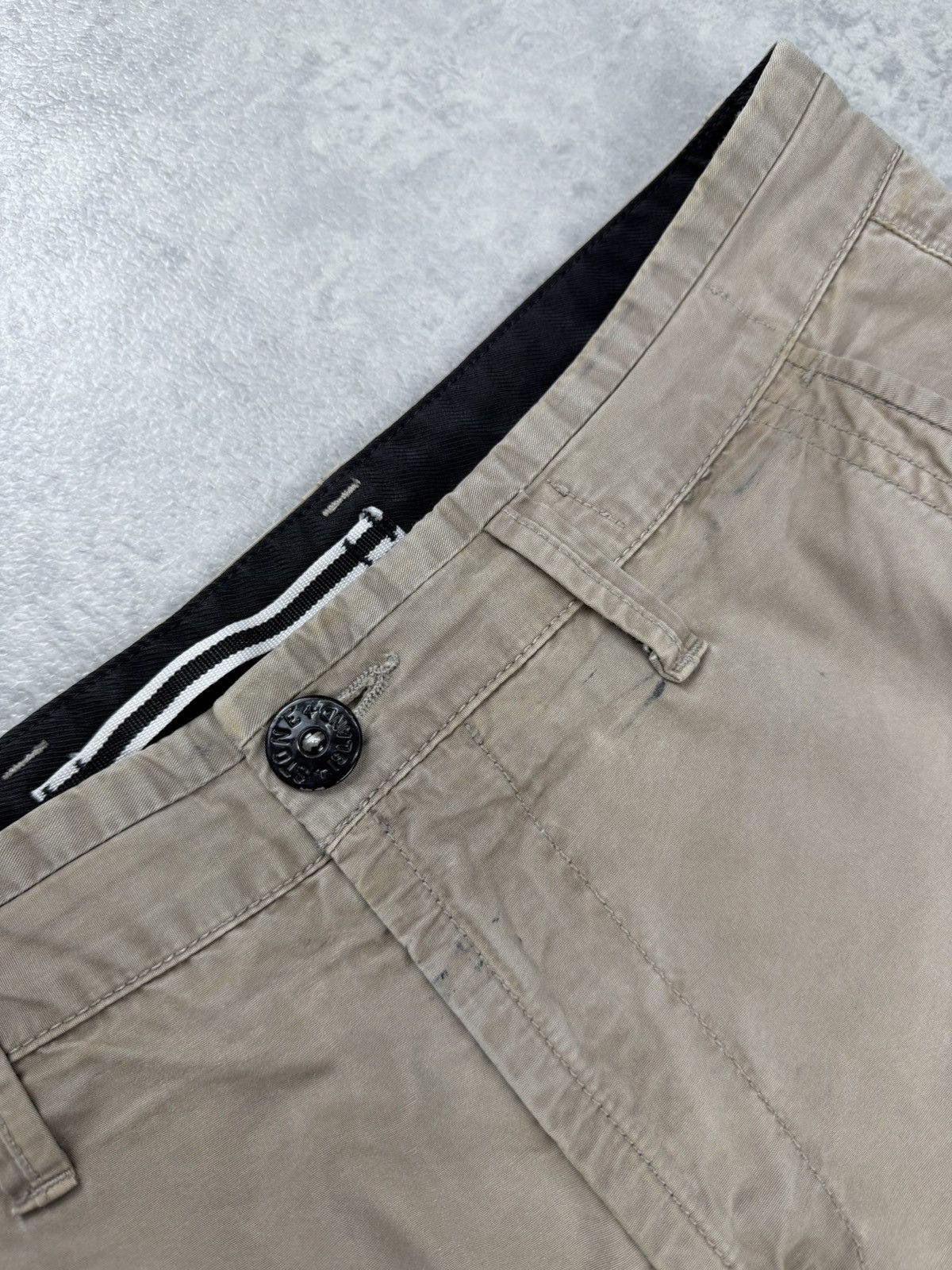 Stone Island Stone Island Cargo Shorts Beige Size W30 Size US 30 / EU 46 - 16 Thumbnail
