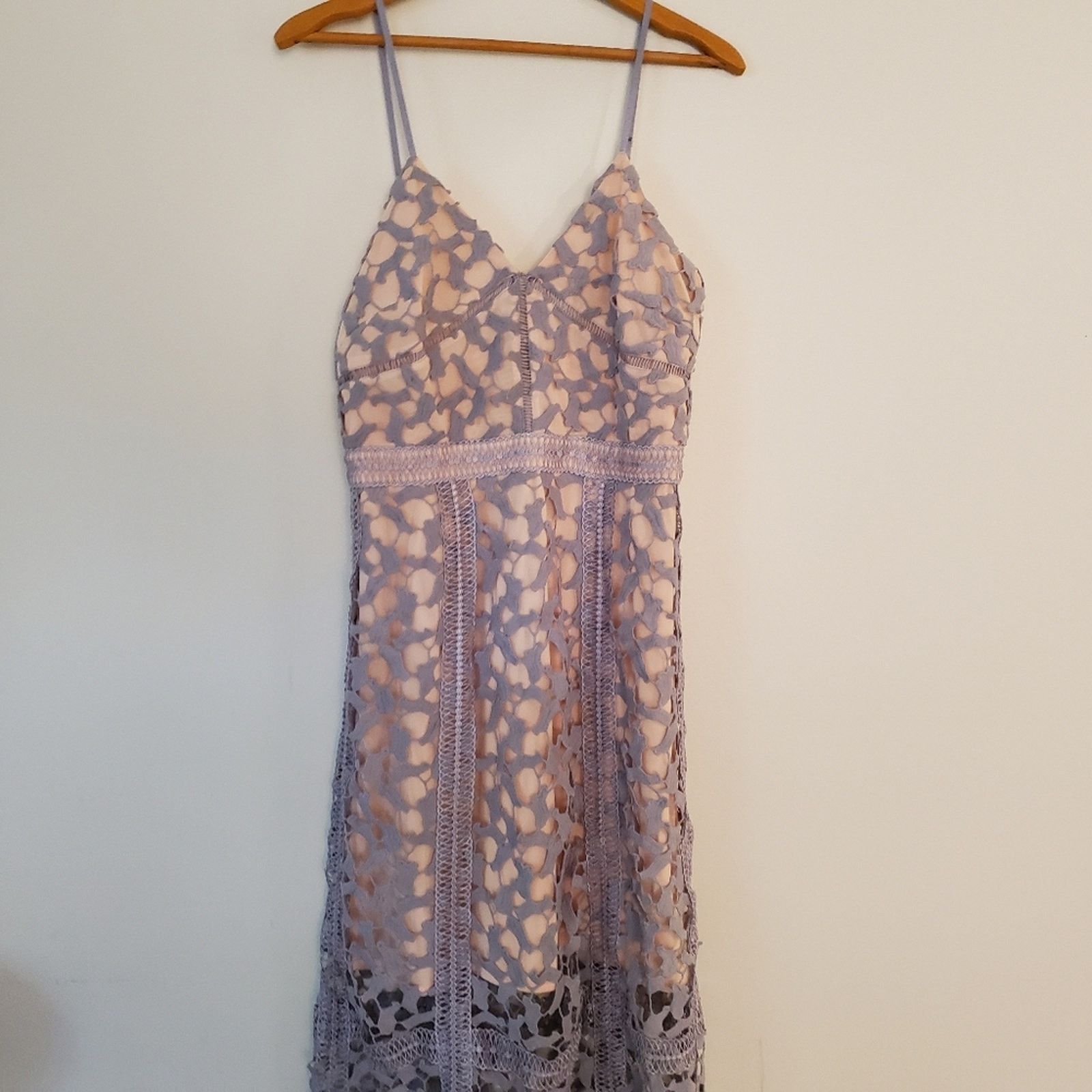 ELLIATT Revolve Elliatt Tingle Dress Lilac Lace Nude Slip Medium Size M / US 6-8 / IT 42-44 - 1 Thumbnail