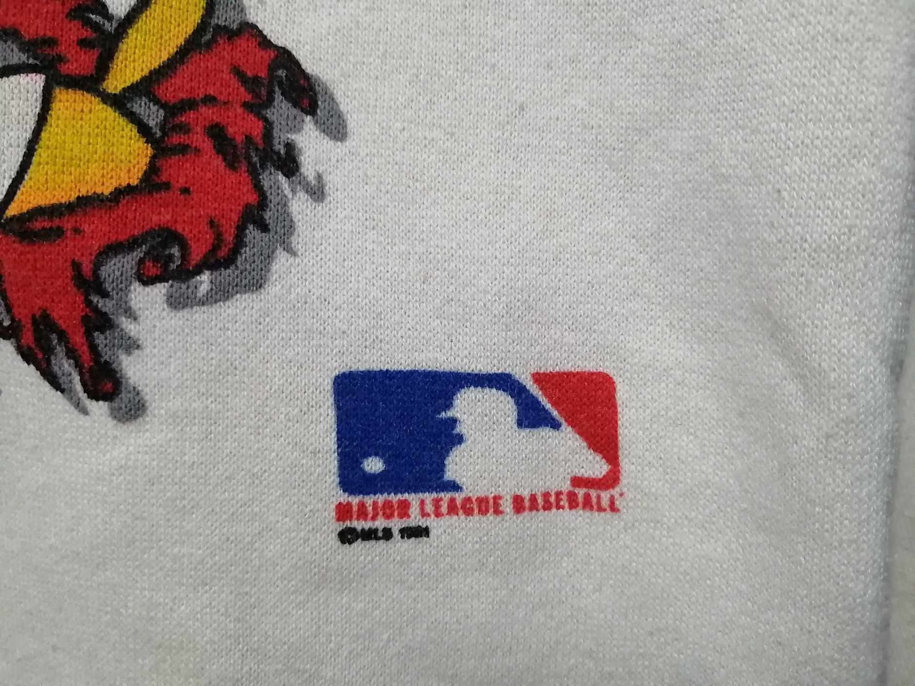 MLB × Vintage 90S VINTAGE RED SOX MLB X TWEETY VERY RARE Size US M / EU 48-50 / 2 - 5 Thumbnail