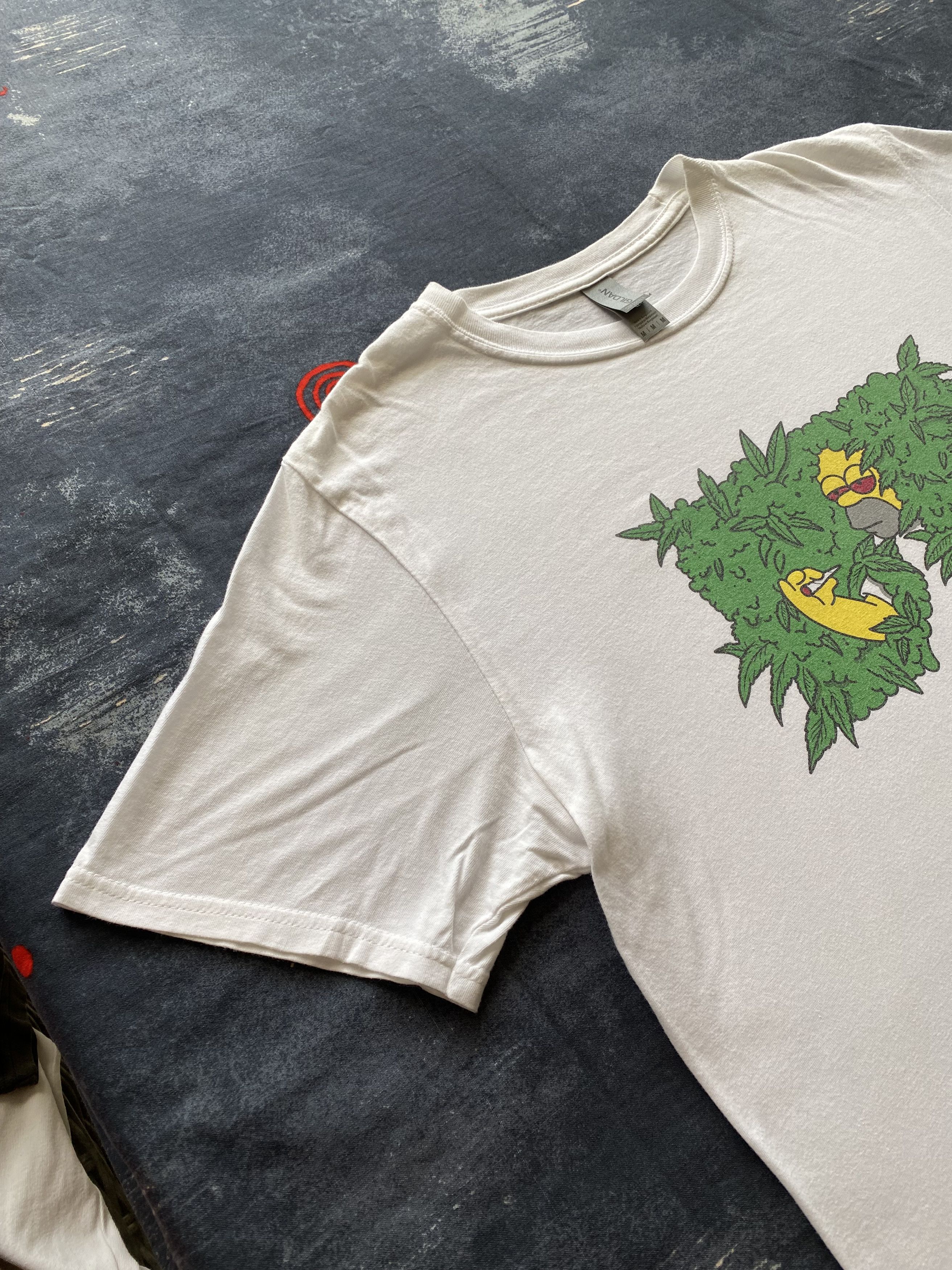Cartoon Network The Simpsons Vintage Homer Weed White Tee Size US M / EU 48-50 / 2 - 10 Thumbnail