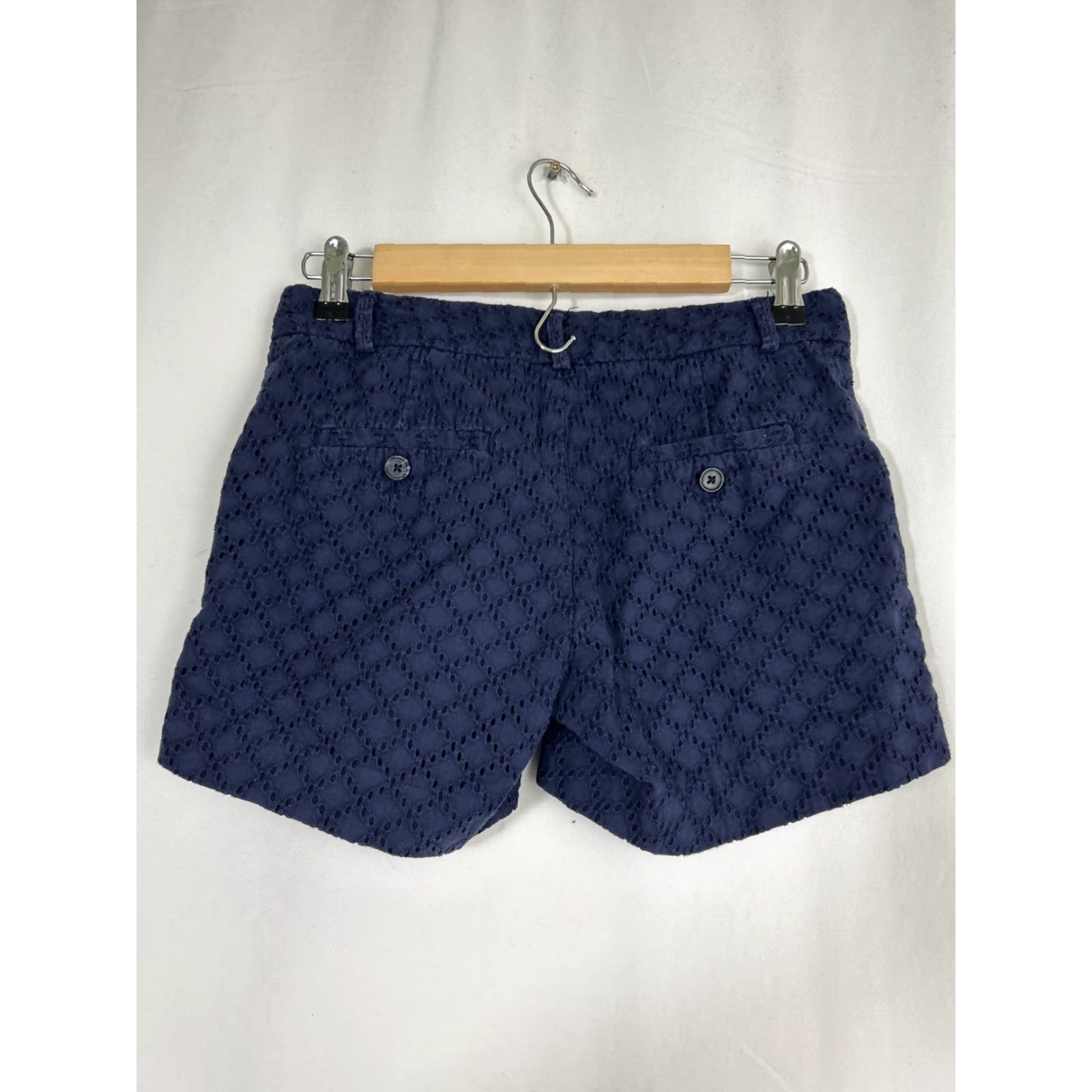 Banana Republic Banana Republic Shorts Navy Blue Eye-lit Petite 0 Chino Summer 28x4 Mid-rise Womens Size 25" / US 0 / IT 36 - 7 Thumbnail