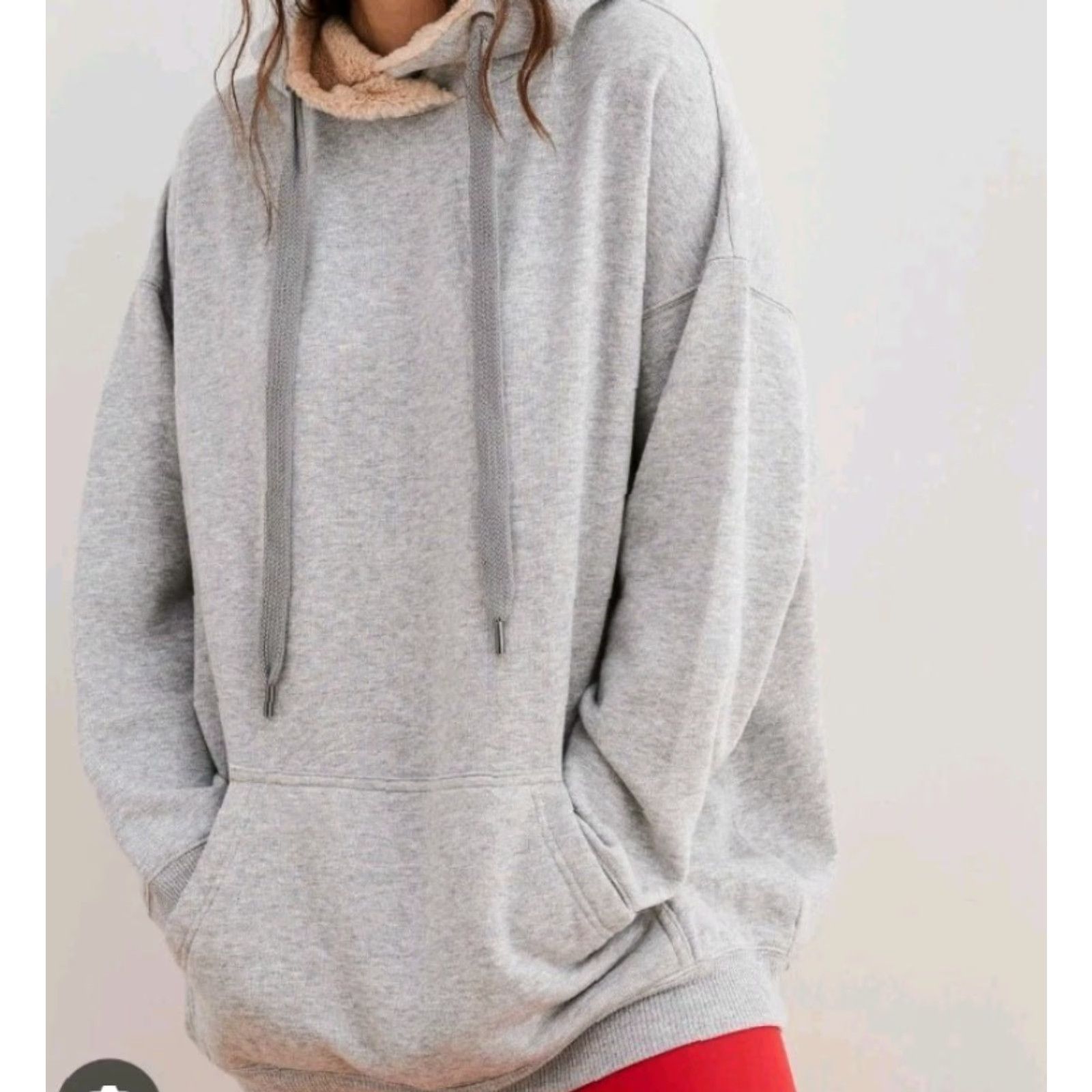 Vintage Aerie AE Womens |XL| Light Gray Spring Street Oversized Sherpa Hoodie Shirt Size XL / US 12-14 / IT 48-50 - 2 Thumbnail