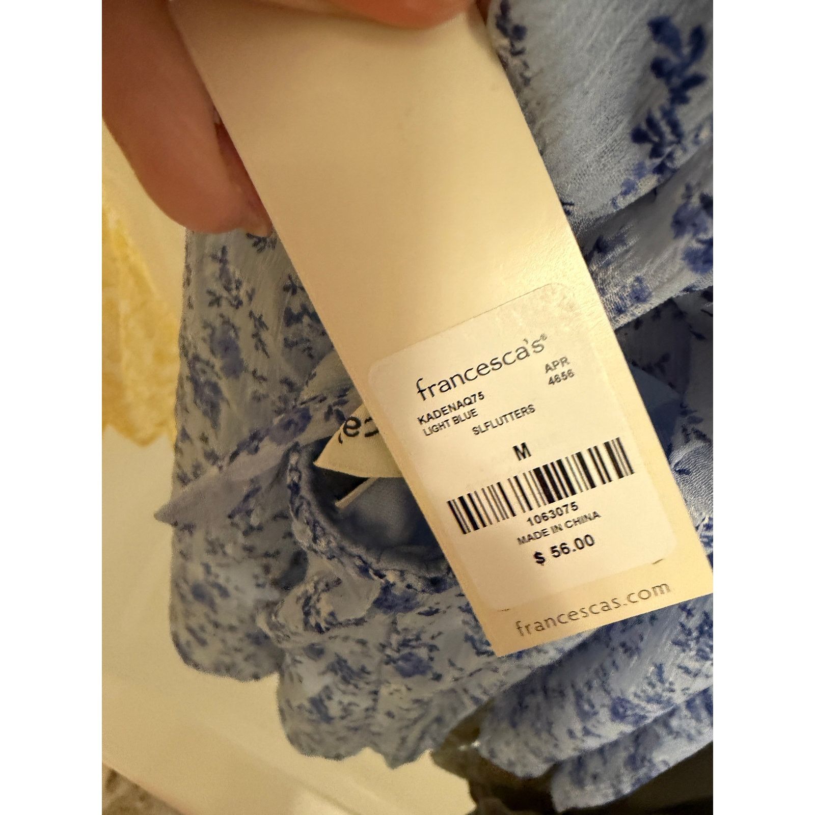 Other Francesca's Light Blue Kadence Floral Flutter Sleeve Romper Size 26" / US 2 / IT 38 - 6 Thumbnail