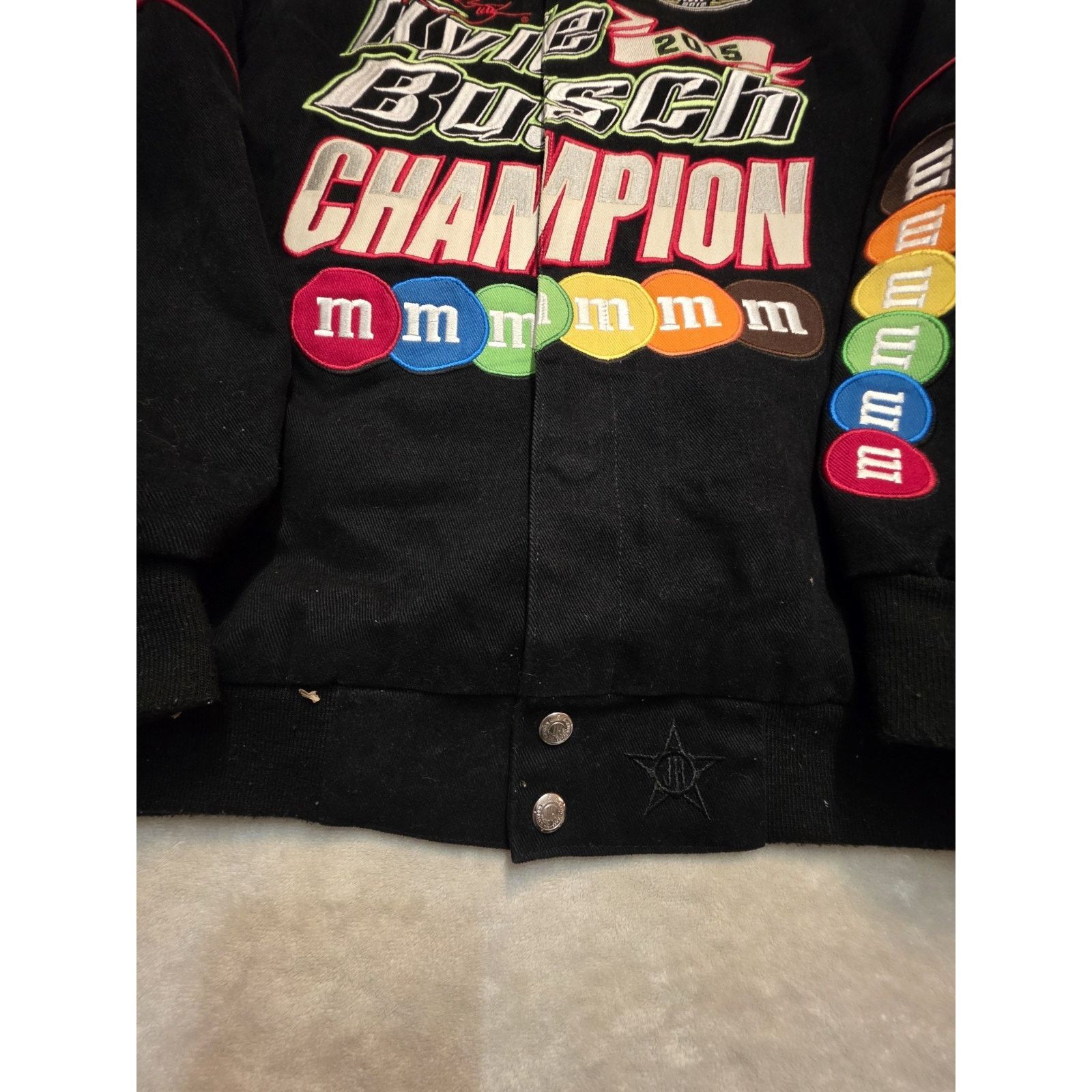 Champion Vintage Nascar Racing 2015 Kyle Busch Champion M&M's Candy Size US XL / EU 56 / 4 - 5 Thumbnail