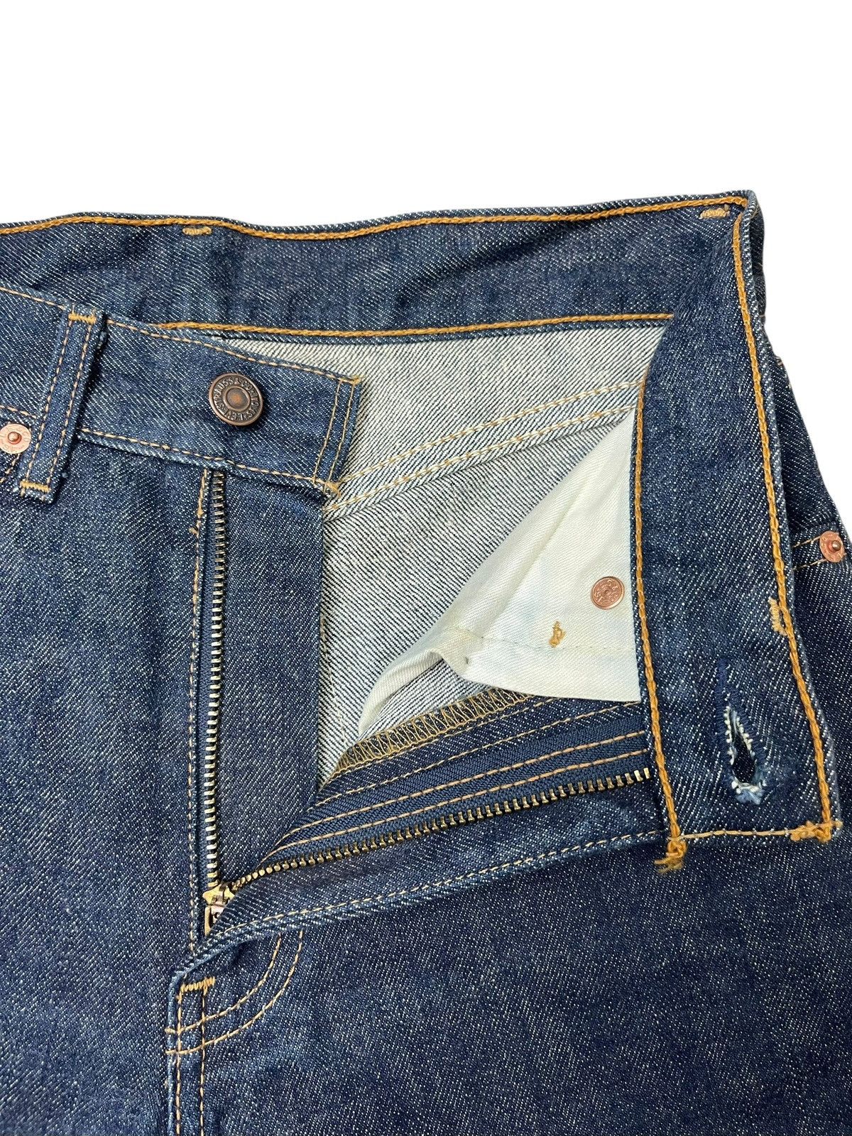 Levi's Vintage Levis 560 Jeans Zipper Straight Cut Size 25" / US 0 / IT 36 - 7 Thumbnail