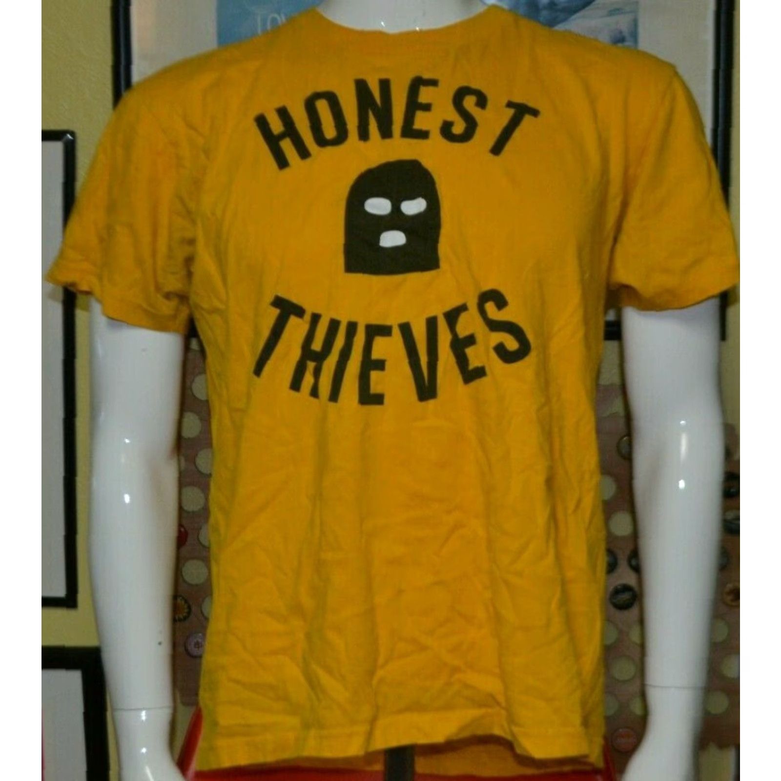 Vintage Goatwear Graphic Tee T Shirt Regular 100% Cotton Yellow Mens Large Short Sleeve Honest Thieves Size US M / EU 48-50 / 2 - 2 Thumbnail