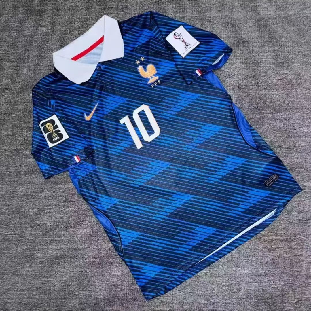 Other #10 Kylian Mbappé Jersey 26 World Cup France Jersey Size US L / EU 52-54 / 3 - 2 Thumbnail