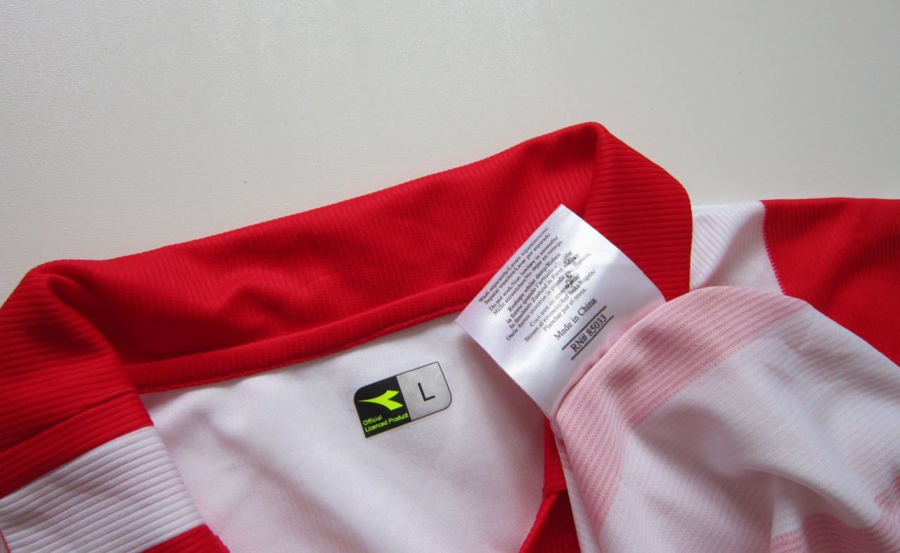 Diadora Diadora Sunderland 2004-2005 Home Soccer Jersey Size US L / EU 52-54 / 3 - 4 Thumbnail