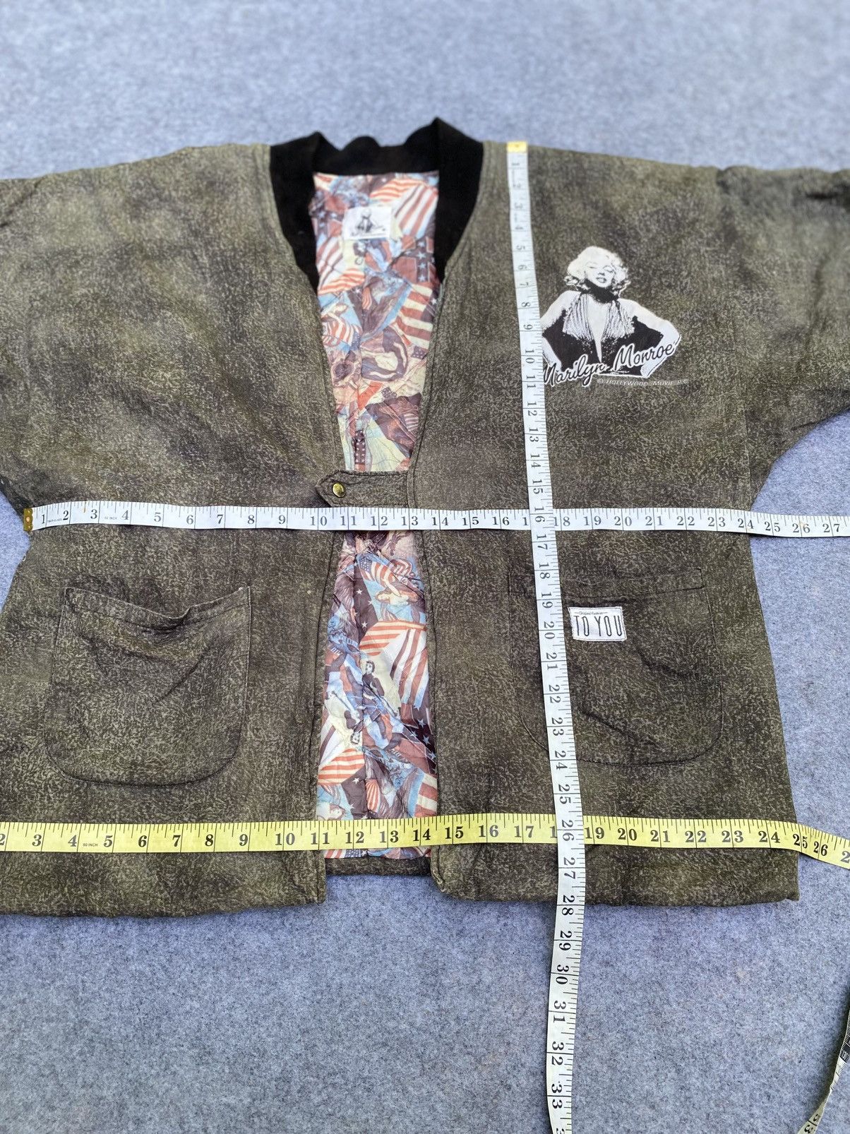 Vintage Vintage merilyn monroe kimono jacket Size US M / EU 48-50 / 2 - 20 Thumbnail