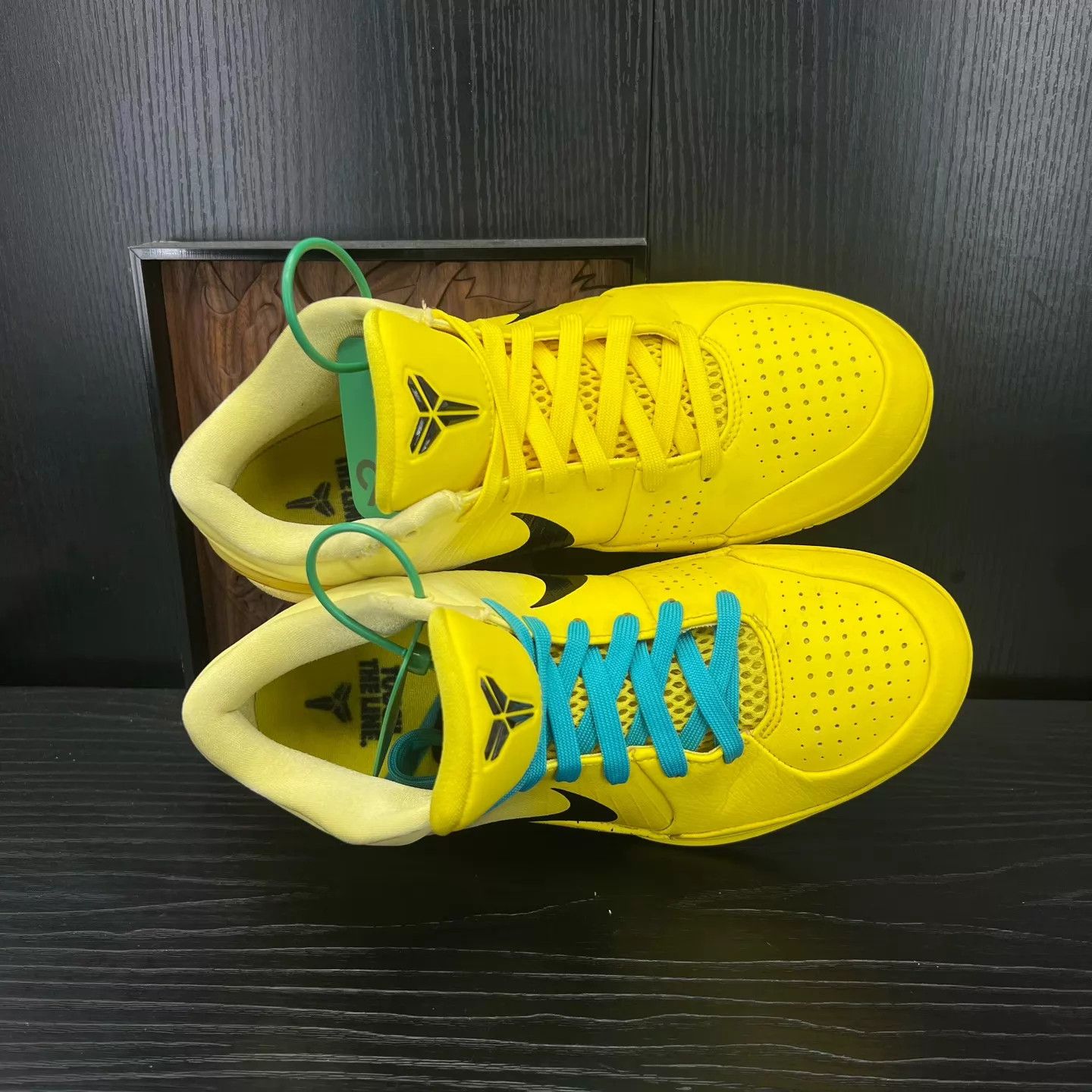 Nike Nike Zoom Kobe 4 Yellow Men's 40.5 Size US 7.5 / EU 40-41 - 5 Thumbnail