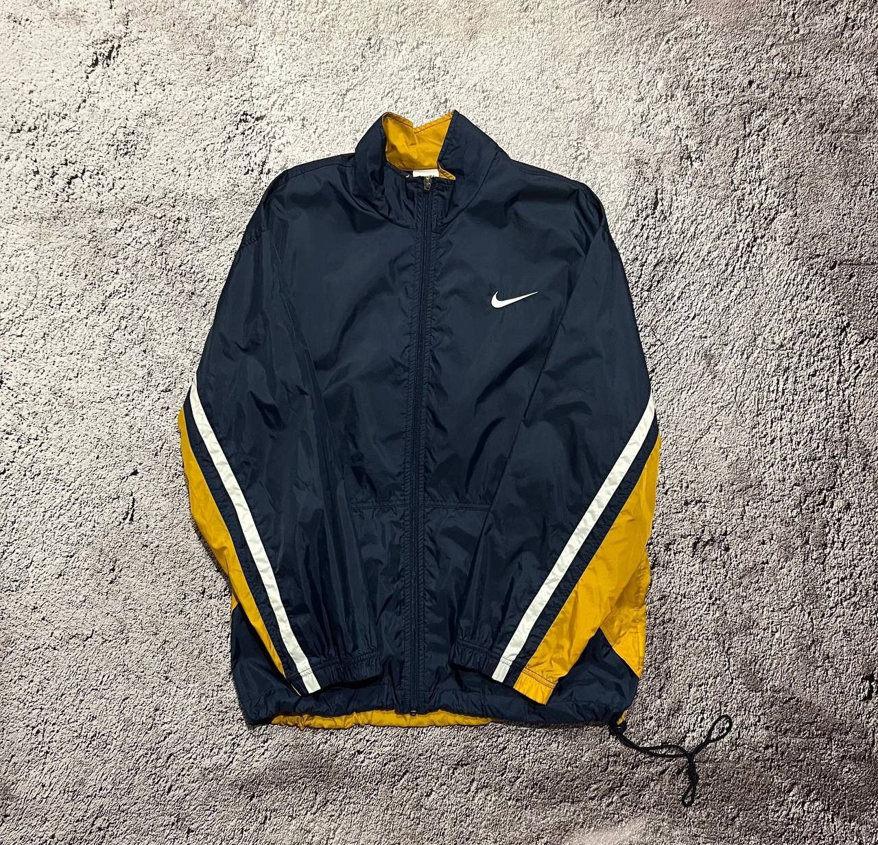 Nike × Vintage Nike Vintage Windbreaker Jacket Size M Size US M / EU 48-50 / 2 - 1 Thumbnail