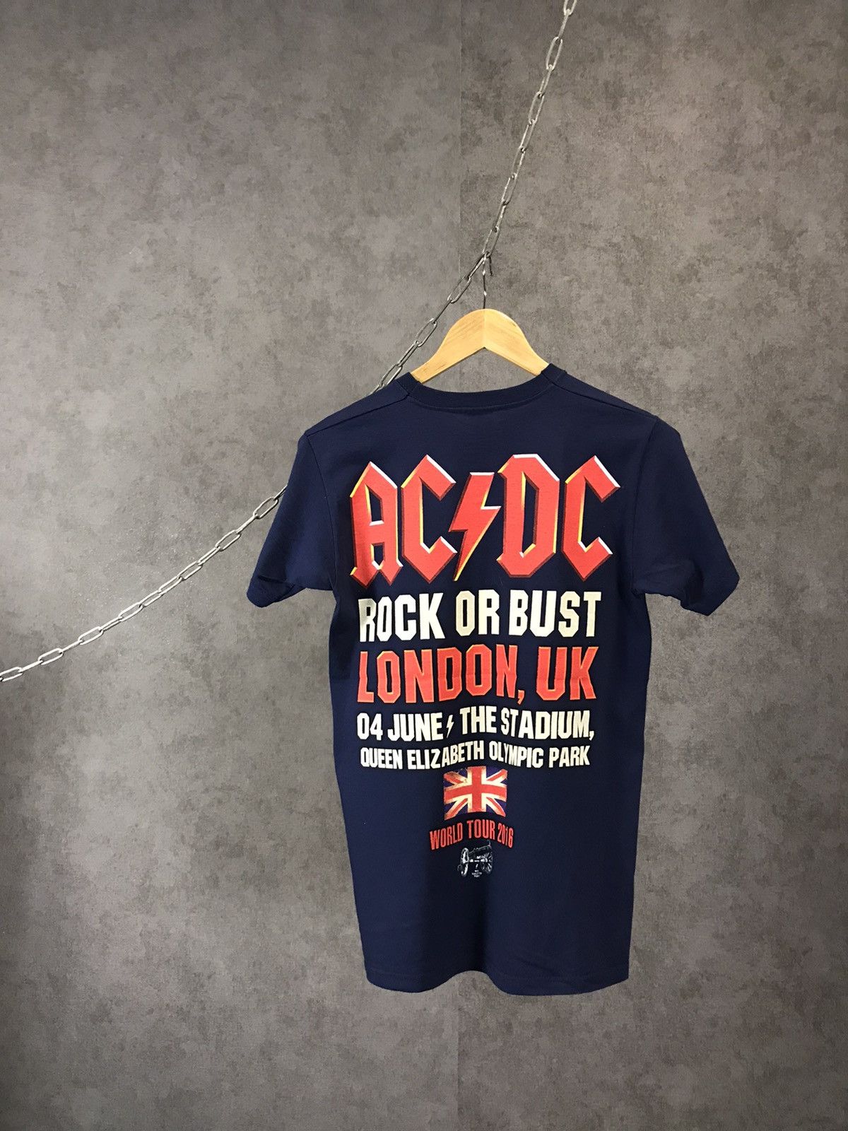 AC/DC × Band Tees AC/DC rock band tee Size US S / EU 44-46 / 1 - 5 Thumbnail