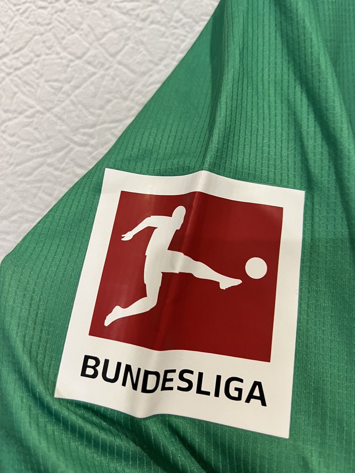 Umbro Umbro Werder Bremen 2019/2020 Home Kit Soccer Jersey Size US L / EU 52-54 / 3 - 4 Thumbnail