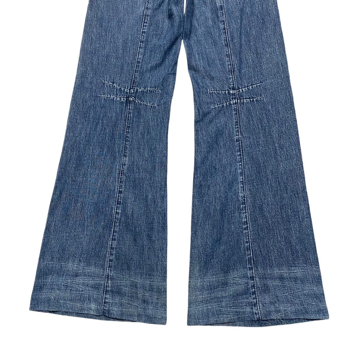 Marithe + Francois Girbaud Marithe Francois Girbaud Denim Super Flare Low Rise Jeans Size 28" / US 6 / IT 42 - 13 Thumbnail