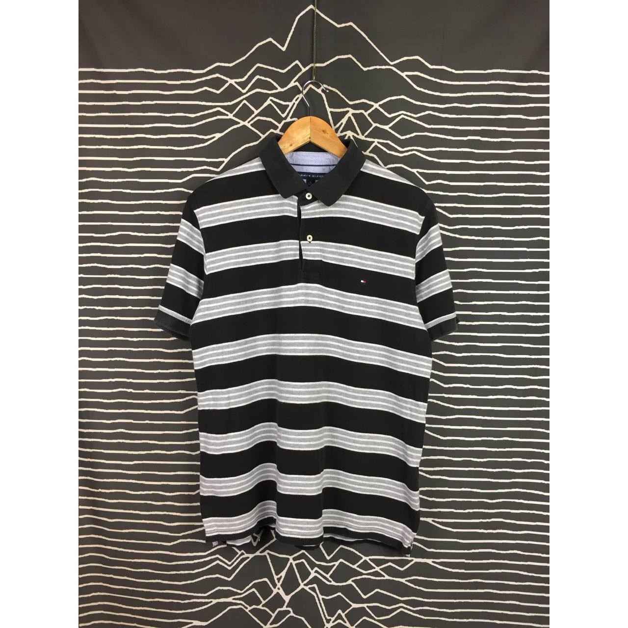 Tommy Hilfiger Tommy Hilfiger Small Logo Classic Fit Striped Polo Shirt Size US L / EU 52-54 / 3 - 2 Thumbnail