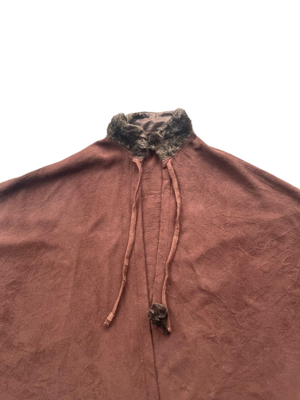 Japanese Brand Lacbis Cape Size ONE SIZE - 3 Thumbnail