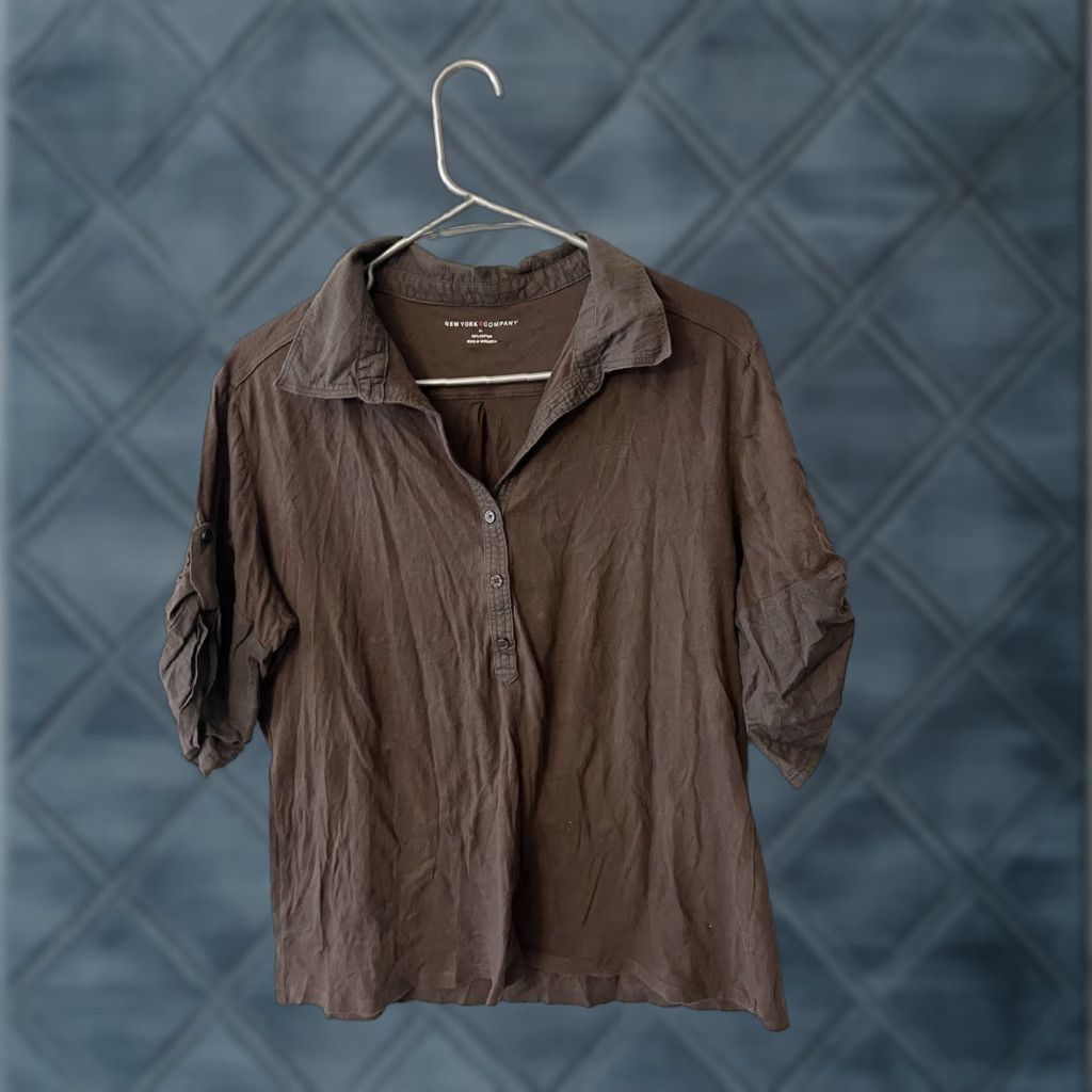 Vintage New York & Co. Polo Shirt Women's XL Brown Short Sleeve Geometric Stretch Knit Shirt Size XL / US 12-14 / IT 48-50 - 1 Thumbnail