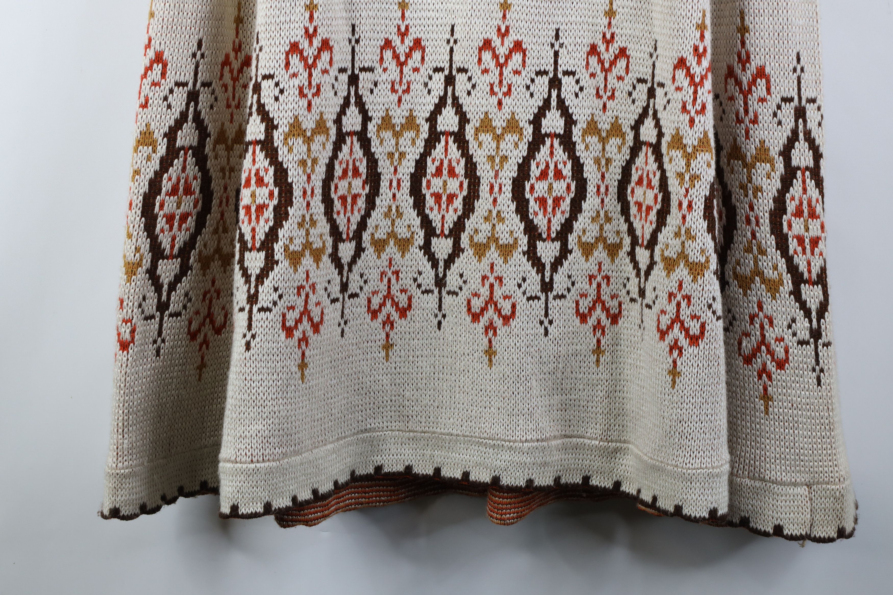 Vintage Vintage 70s Mid Century Modern MCM Knit Poncho Sweater Cape Size ONE SIZE - 15 Thumbnail