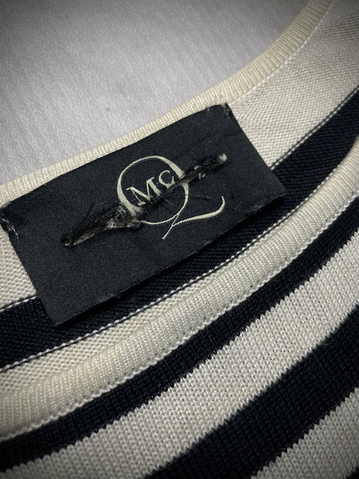 Alexander McQueen Alexander McQueen - Zebra Pattern Knit Size XS / US 0-2 / IT 36-38 - 6 Thumbnail