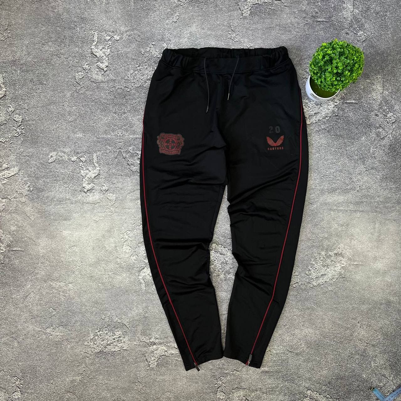 Vintage Bayer Leverkusen Castore Training Pants Bottoms 2022/2023 Size US 33 - 1 Thumbnail