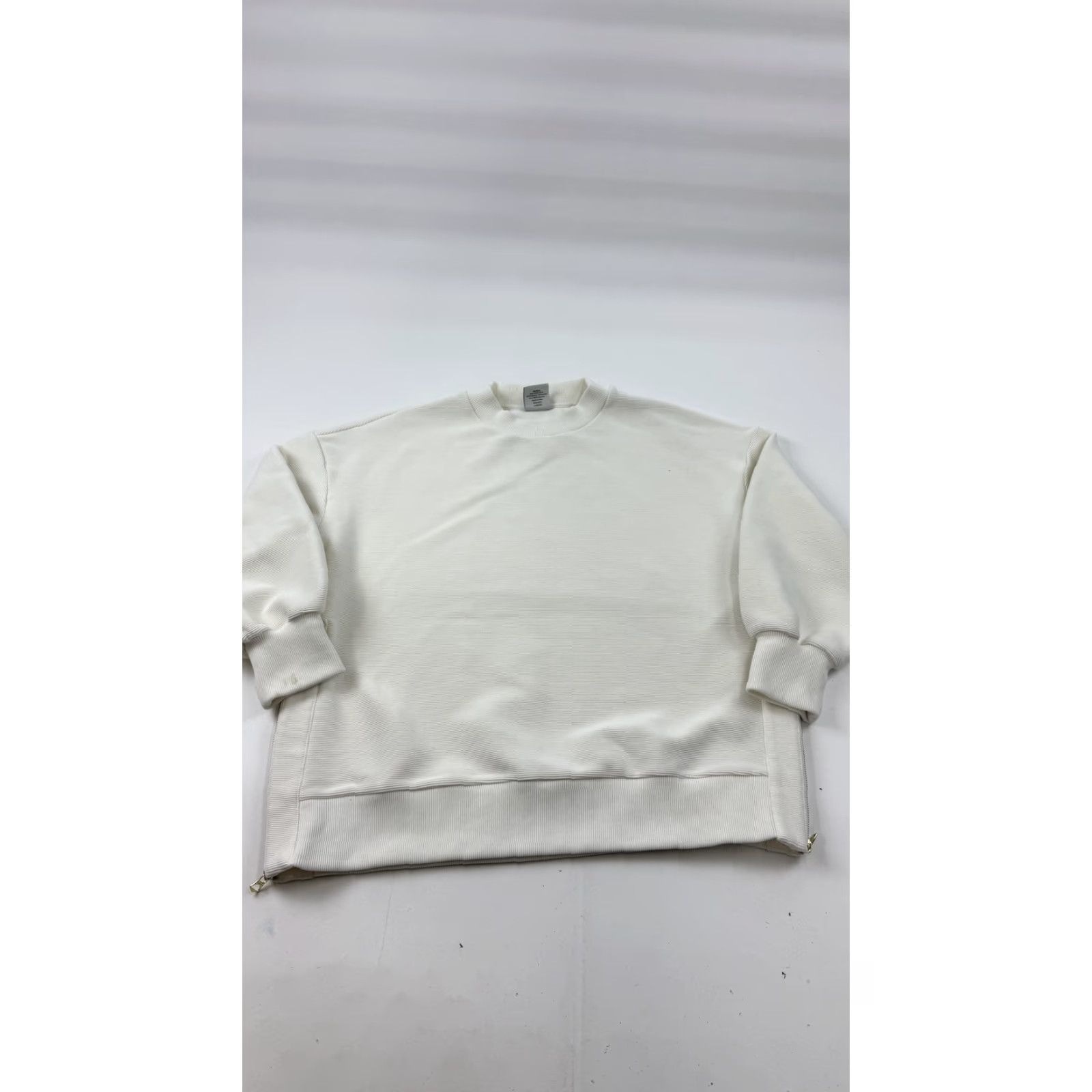Varley Varley Sweatshirt Womens Medium White Textured Ribbed Side Zip Pullover Crewneck Size M / US 6-8 / IT 42-44 - 4 Thumbnail