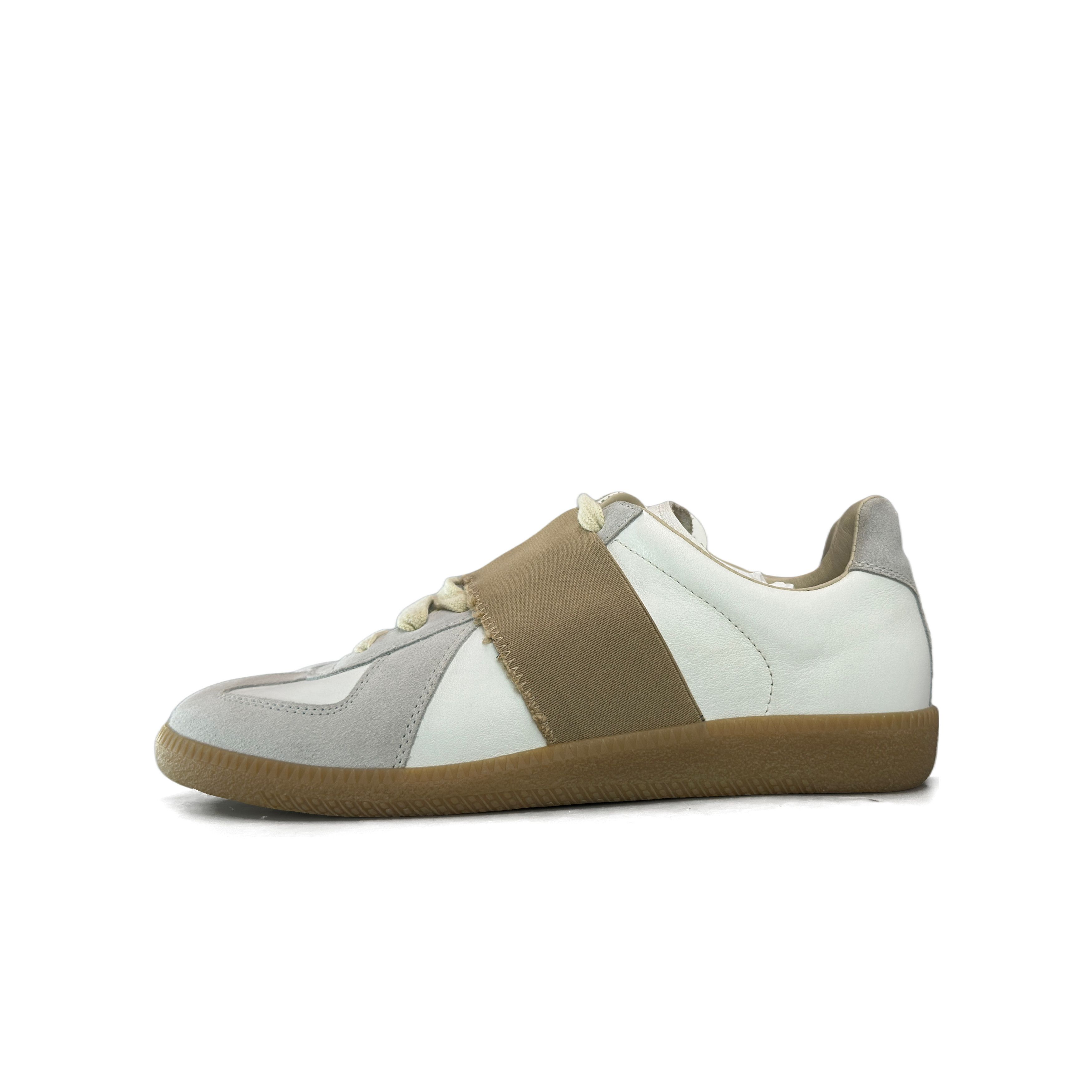 Maison Margiela Maison Margiela Replica Elastic Low-Top Sneakers Size 37.5 Size US 7.5 / IT 37.5 - 1 Thumbnail