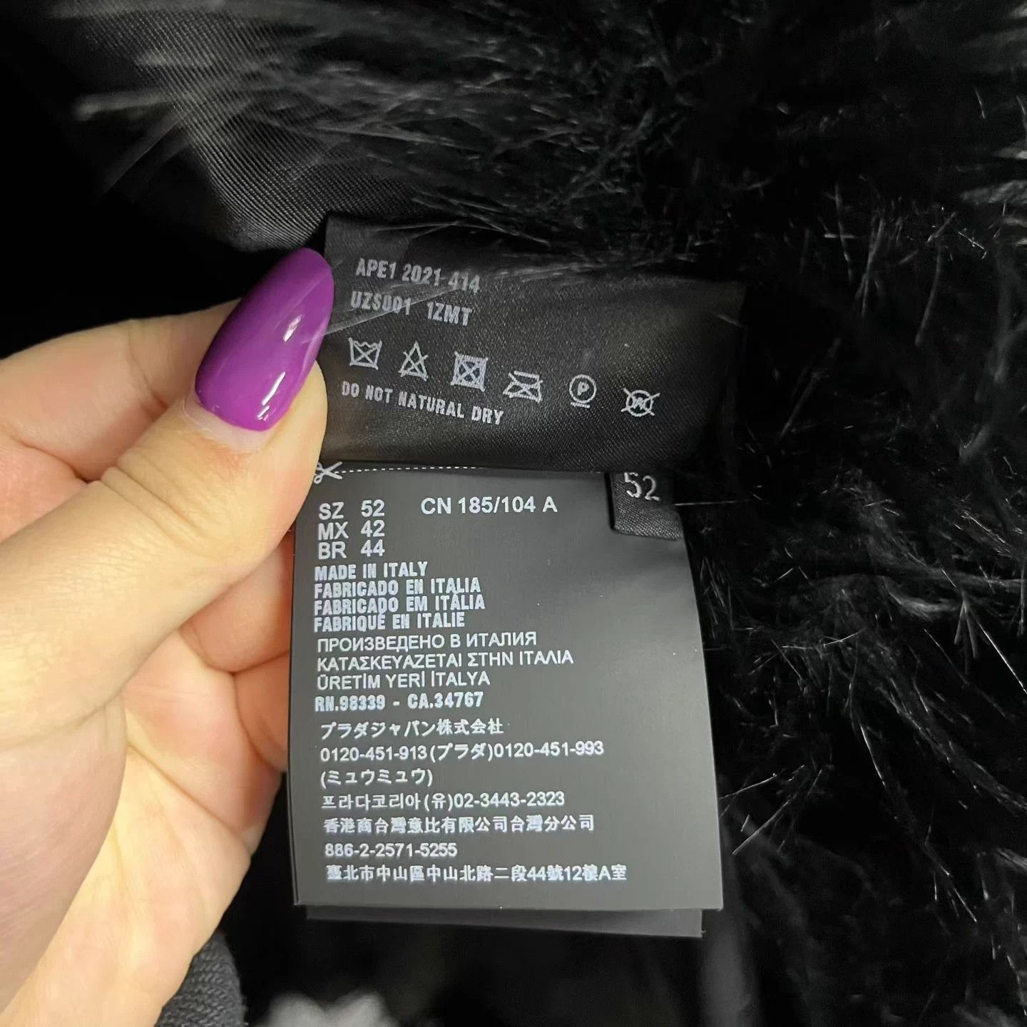 Prada Prada black faux fur coat, solid color. Size L / US 10 / IT 46 - 5 Thumbnail
