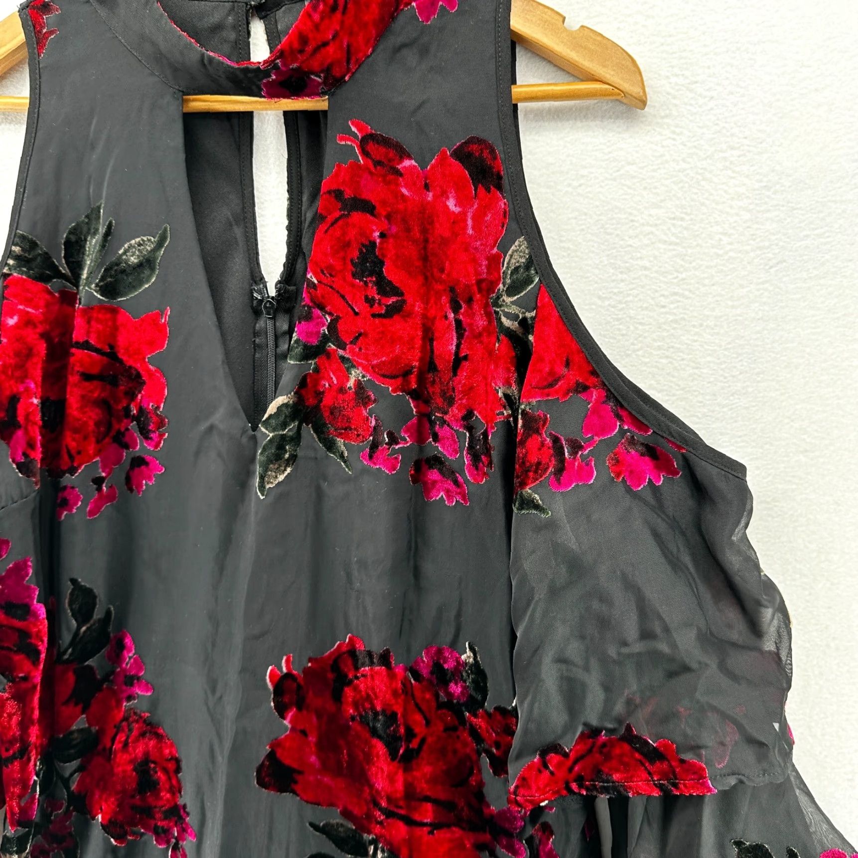 Venus Venus A-Line Dress Women Red Black Floral Velvet 16 Midi Sleeveless Button Cold Shoulder Vintage No Size XXL / US 16-18 / IT 52-54 - 4 Thumbnail