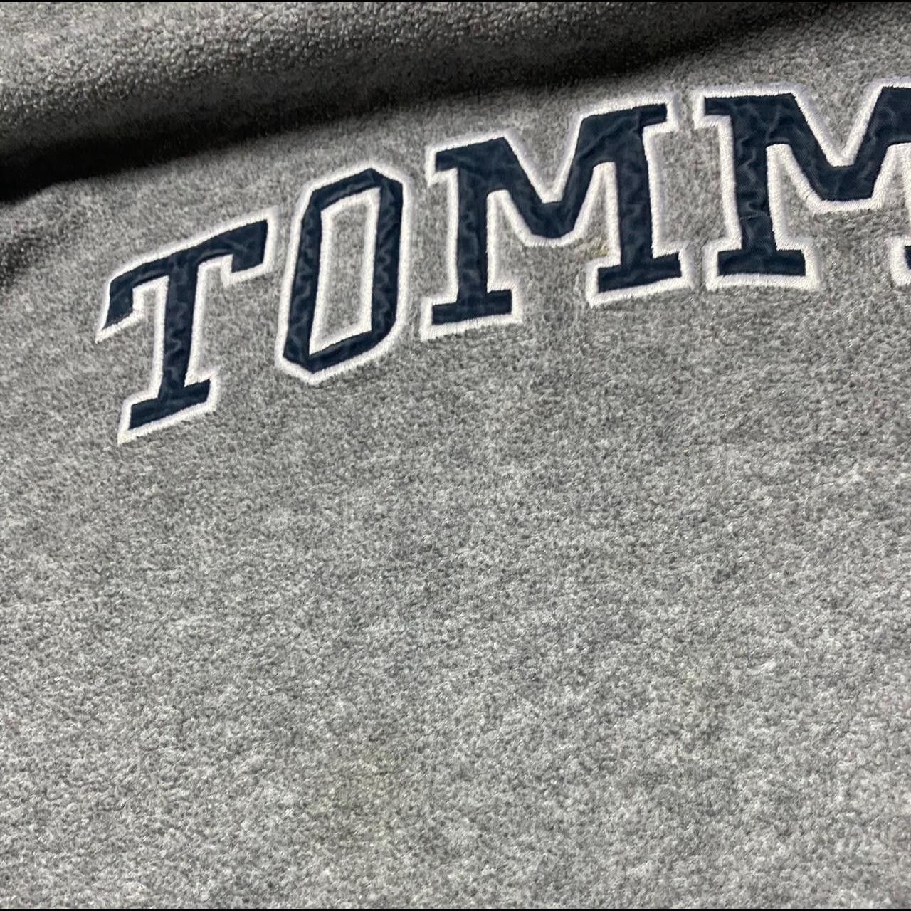 Tommy Hilfiger Grey Tommy Hilfiger sweatshirt with navy blue trim Size US L / EU 52-54 / 3 - 5 Thumbnail