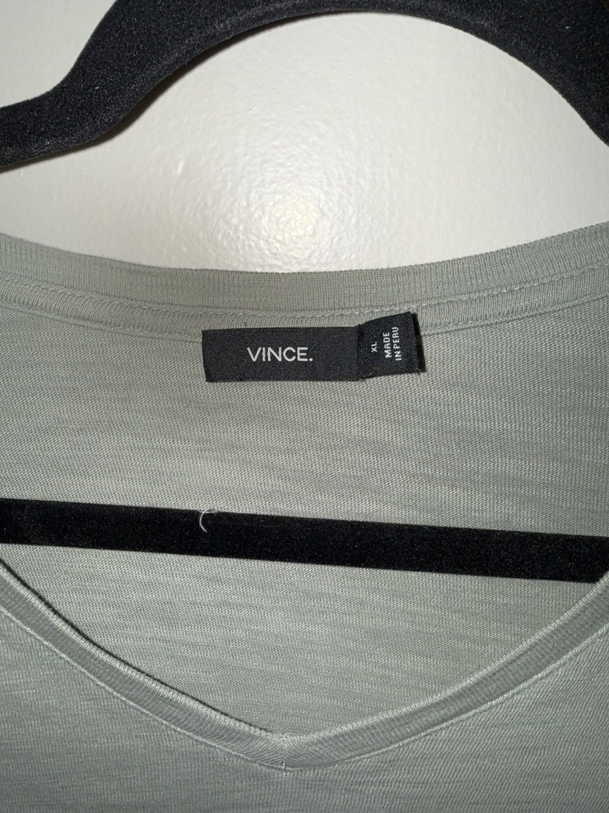 Vince Vince V-Neck T-Shirt Size US XL / EU 56 / 4 - 2 Thumbnail