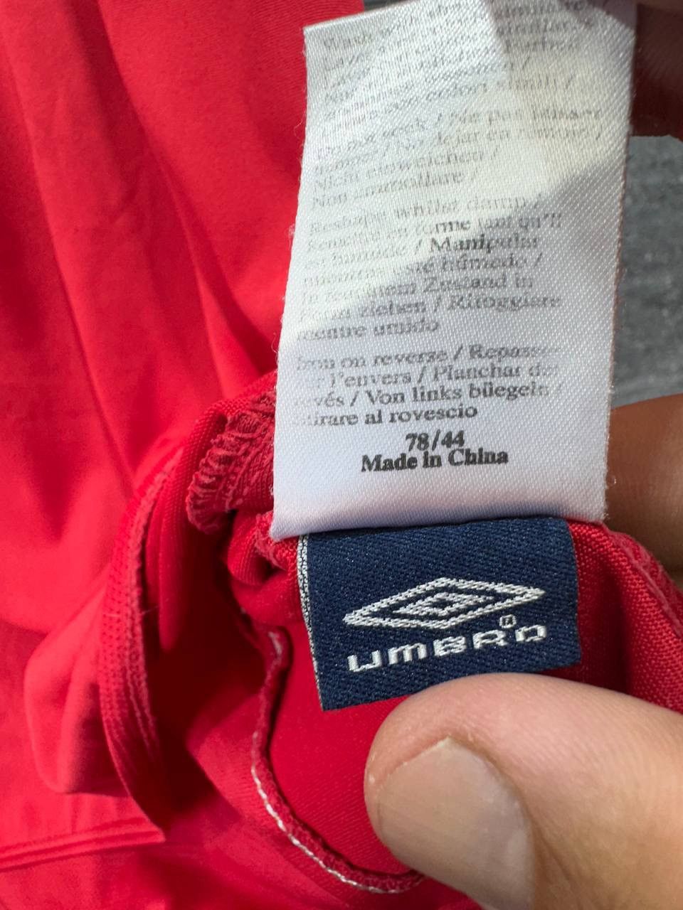 Umbro Umbro England 2006-2008 #4 GERRARD Football Soccer Jersey Size US L / EU 52-54 / 3 - 13 Thumbnail