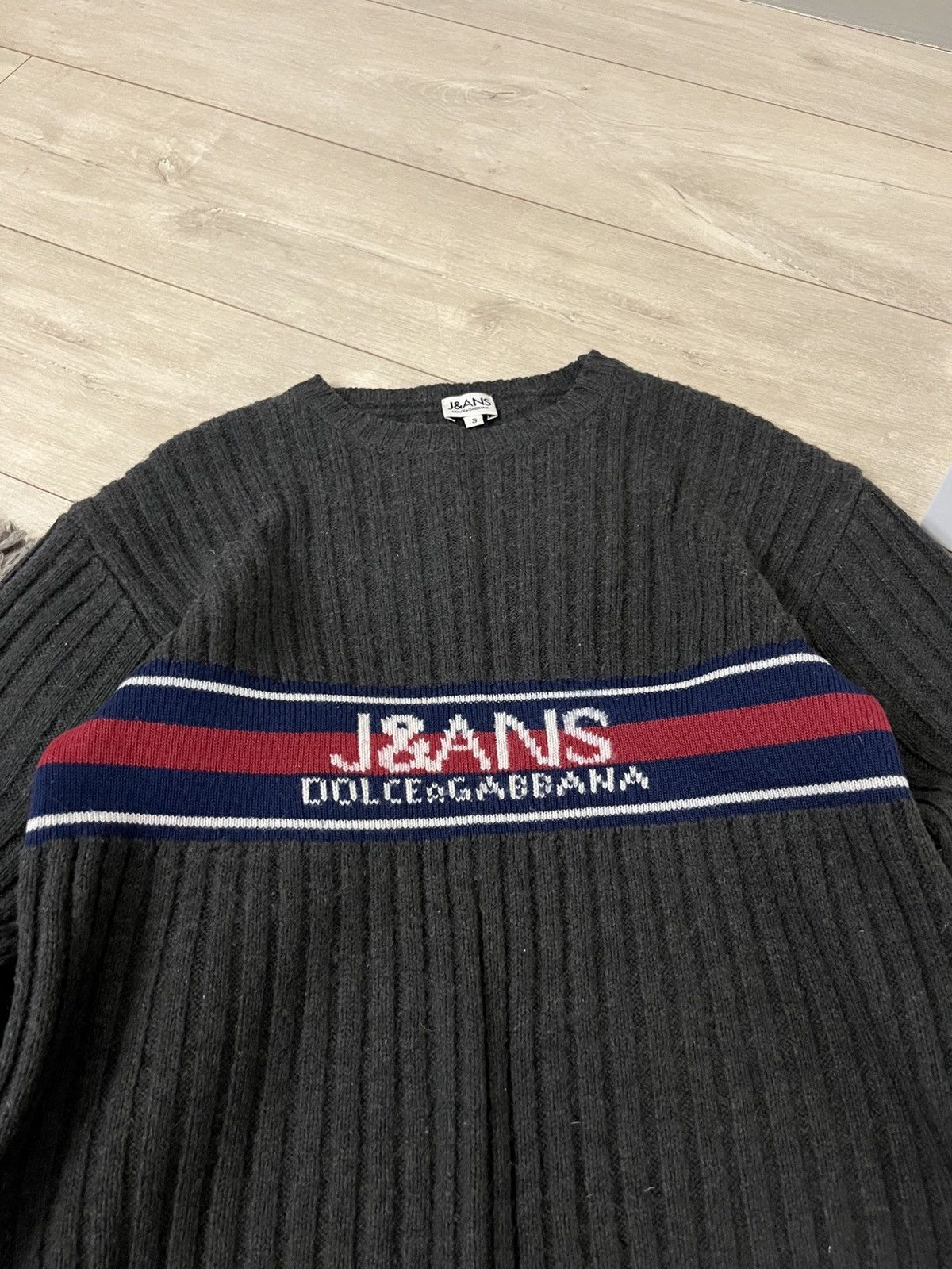 Dolce & Gabbana 🔥00'S DOLCE & GABBANA ARCHIVE CREAWNECK WOOL SWEATER DG Size US S / EU 44-46 / 1 - 3 Thumbnail