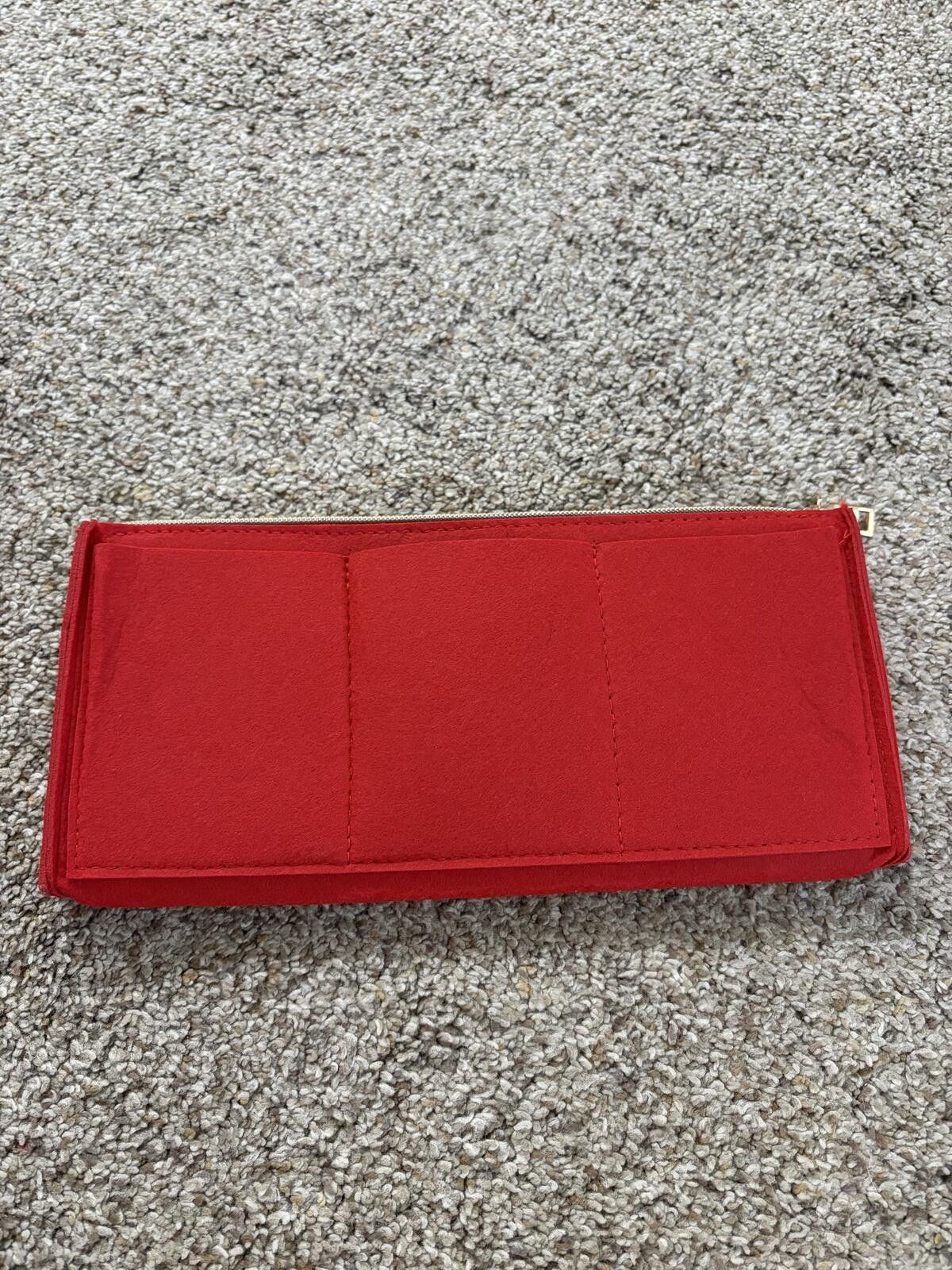 Other Red Felt Travel Jewelry or purse Organizer Size ONE SIZE - 1 Thumbnail