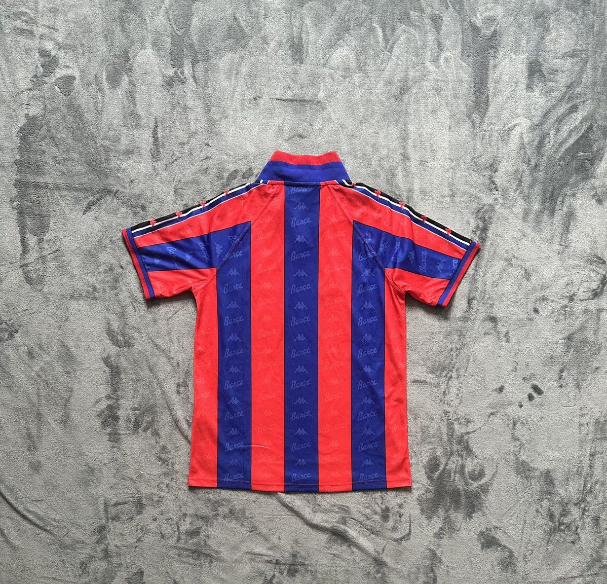 Kappa FC Barcelona x Kappa Retro Jersey Size US M / EU 48-50 / 2 - 4 Thumbnail