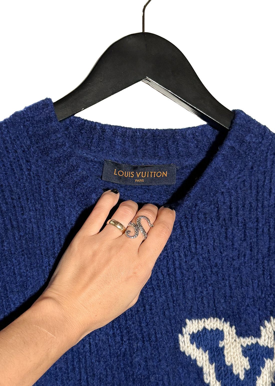 Louis Vuitton Louis Vuitton 2020 Blue Intersia LV Logo Sweater Size US M / EU 48-50 / 2 - 4 Thumbnail