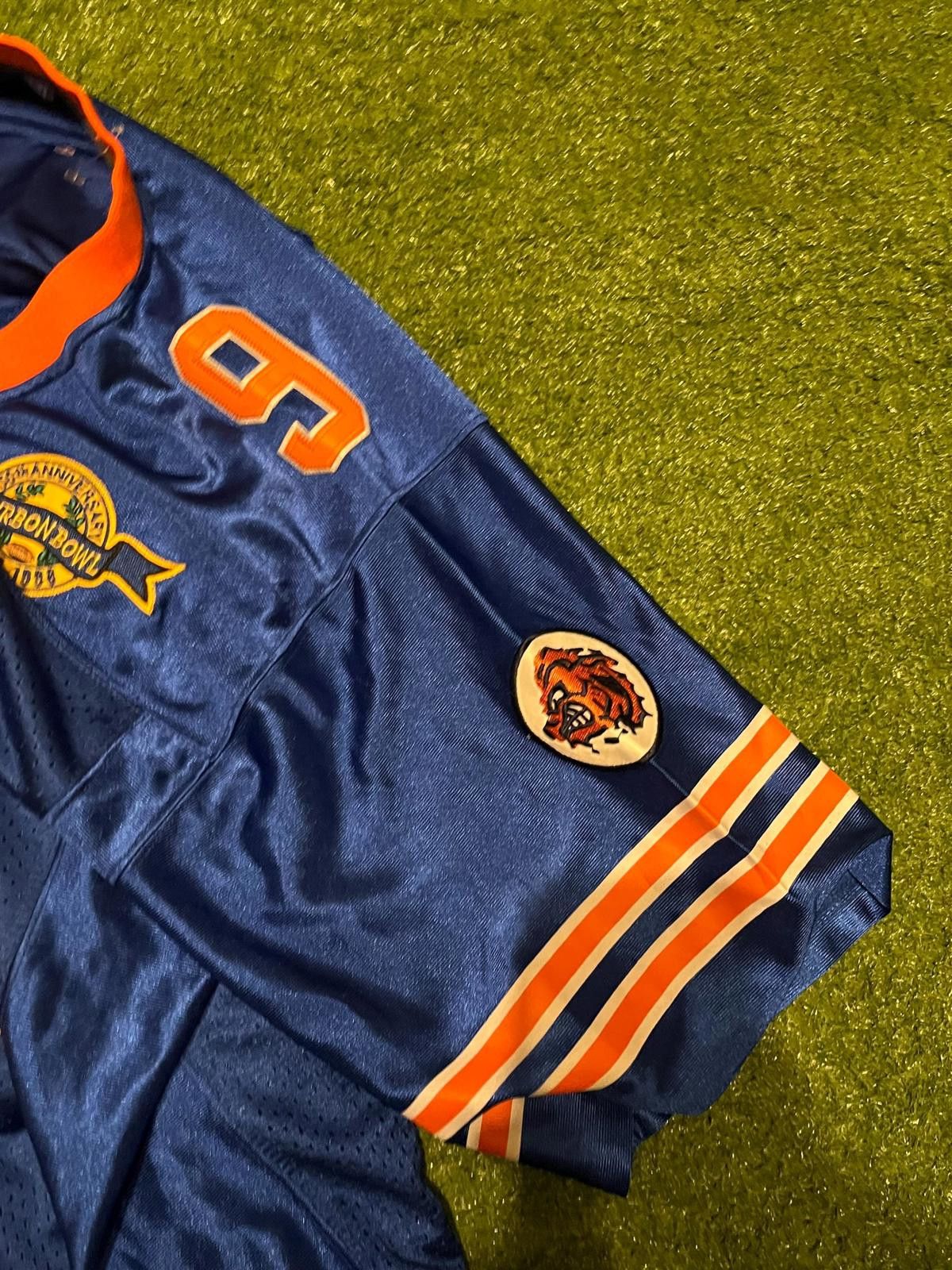 Unknown London Blue and Orange Men's Sports Jersey Size Large Size US L / EU 52-54 / 3 - 3 Thumbnail