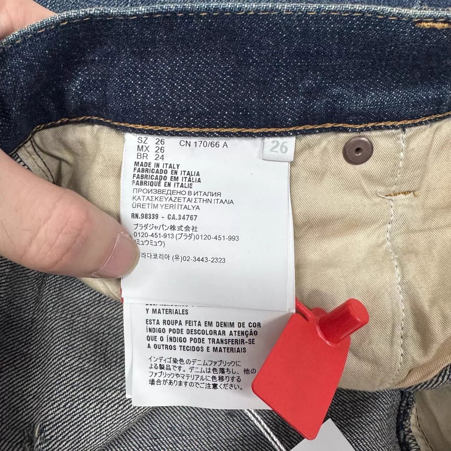 Prada Prada 26 Distressed Washed Back Patch Logo Jeans 99new Size 26" / US 2 / IT 38 - 7 Thumbnail