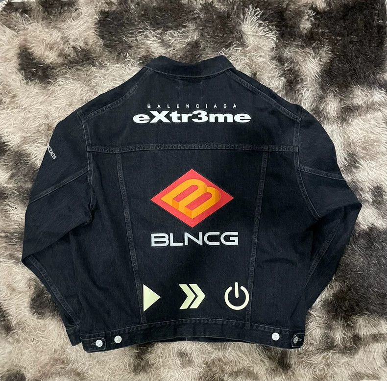 Balenciaga Balenciaga GAMER Embroidered Patch Denim Jacket Size US XS / EU 42 / 0 - 2 Thumbnail