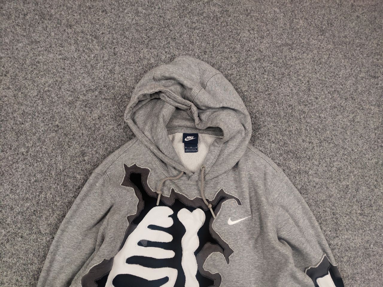 Nike Vintage Nike USA Custom Logo Skeleton Oversized Hoodie Y2K Size US M / EU 48-50 / 2 - 4 Thumbnail