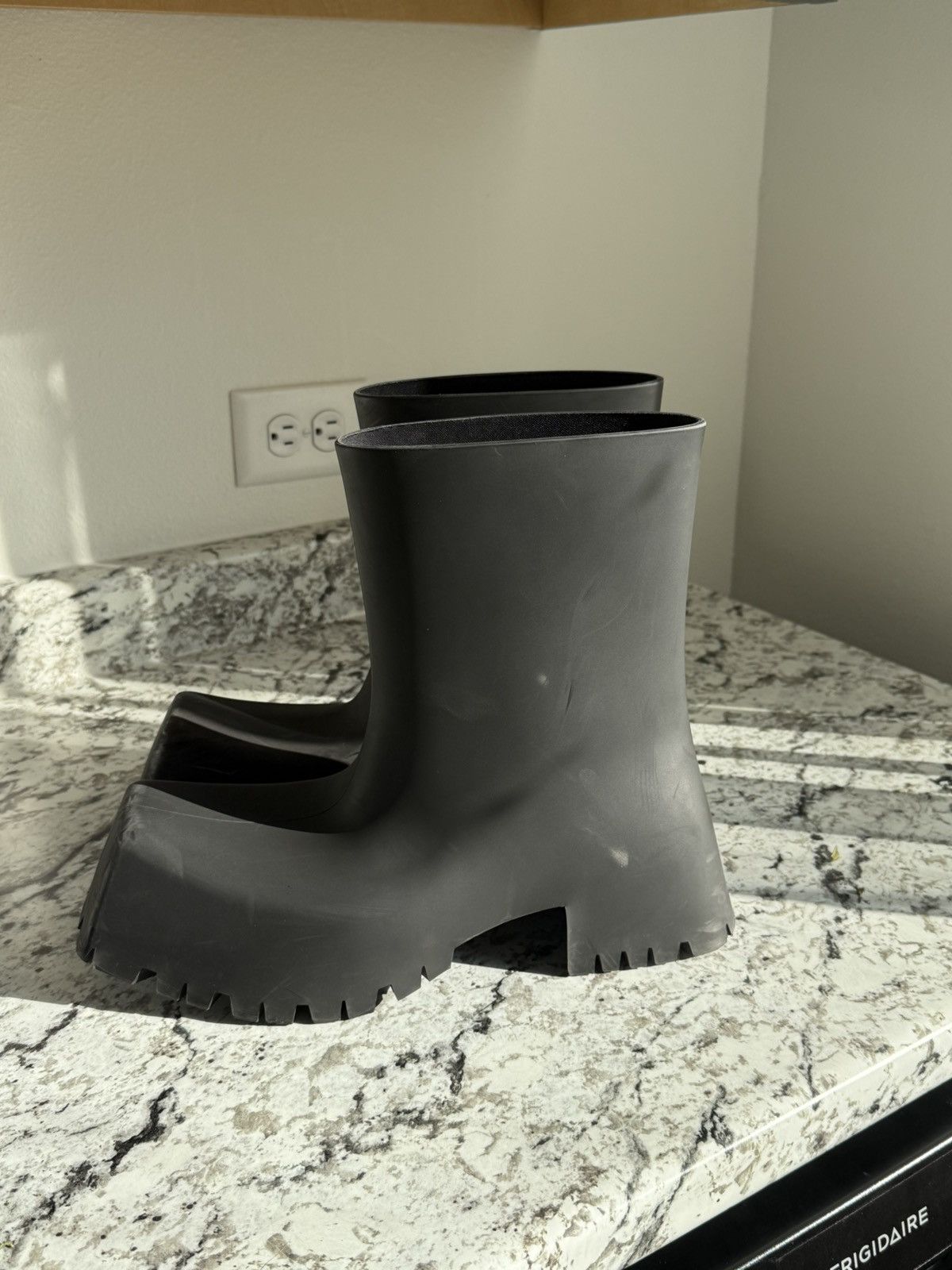 BALENCIAGA Trooper アンクルブーツ Balenciaga 'trooper' Ankle Boots in Black | Lyst