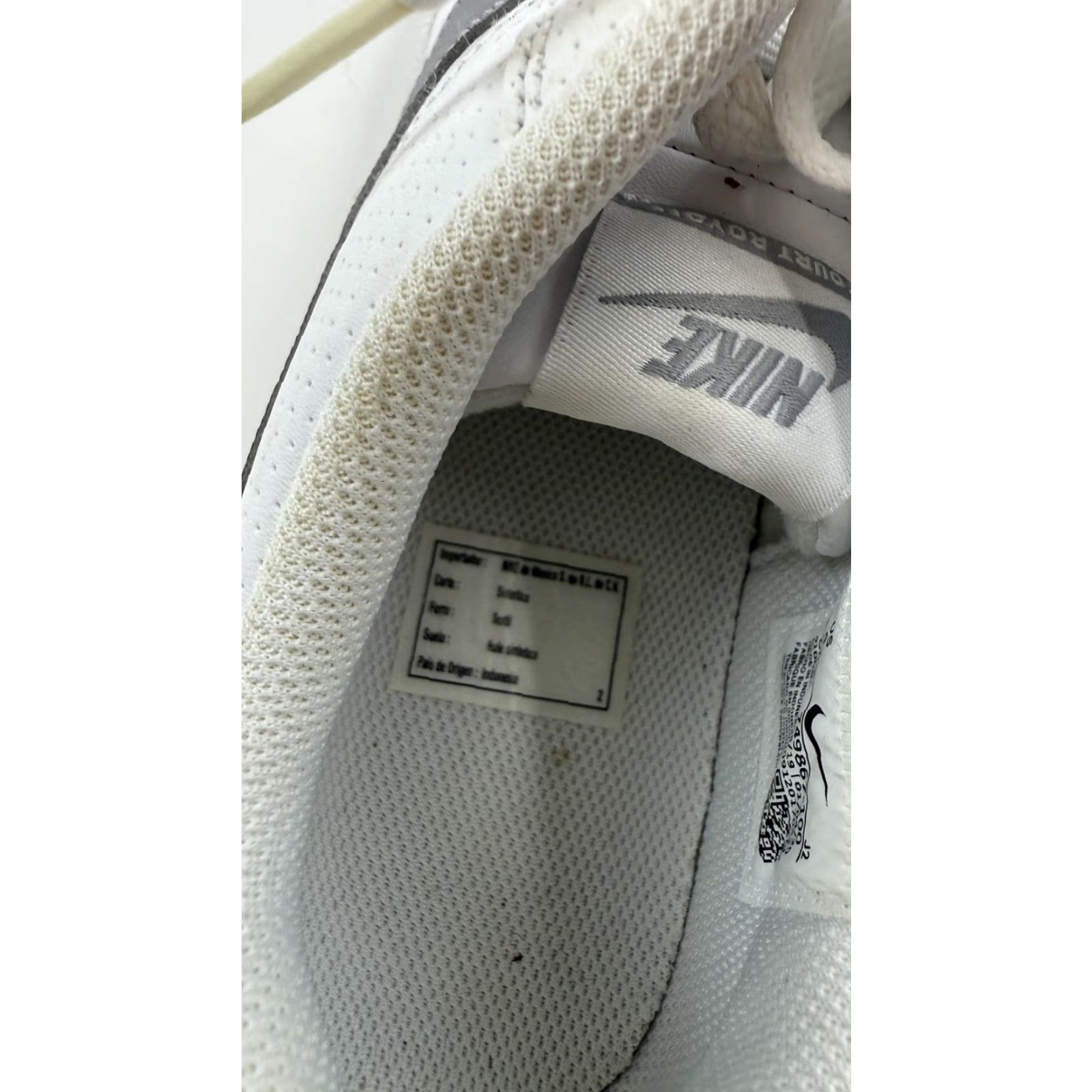Nike Nike Court Royale Shoes Womens Size 9 Classic Low Top 749867-100 Sneaker Size M / US 6-8 / IT 42-44 - 3 Thumbnail