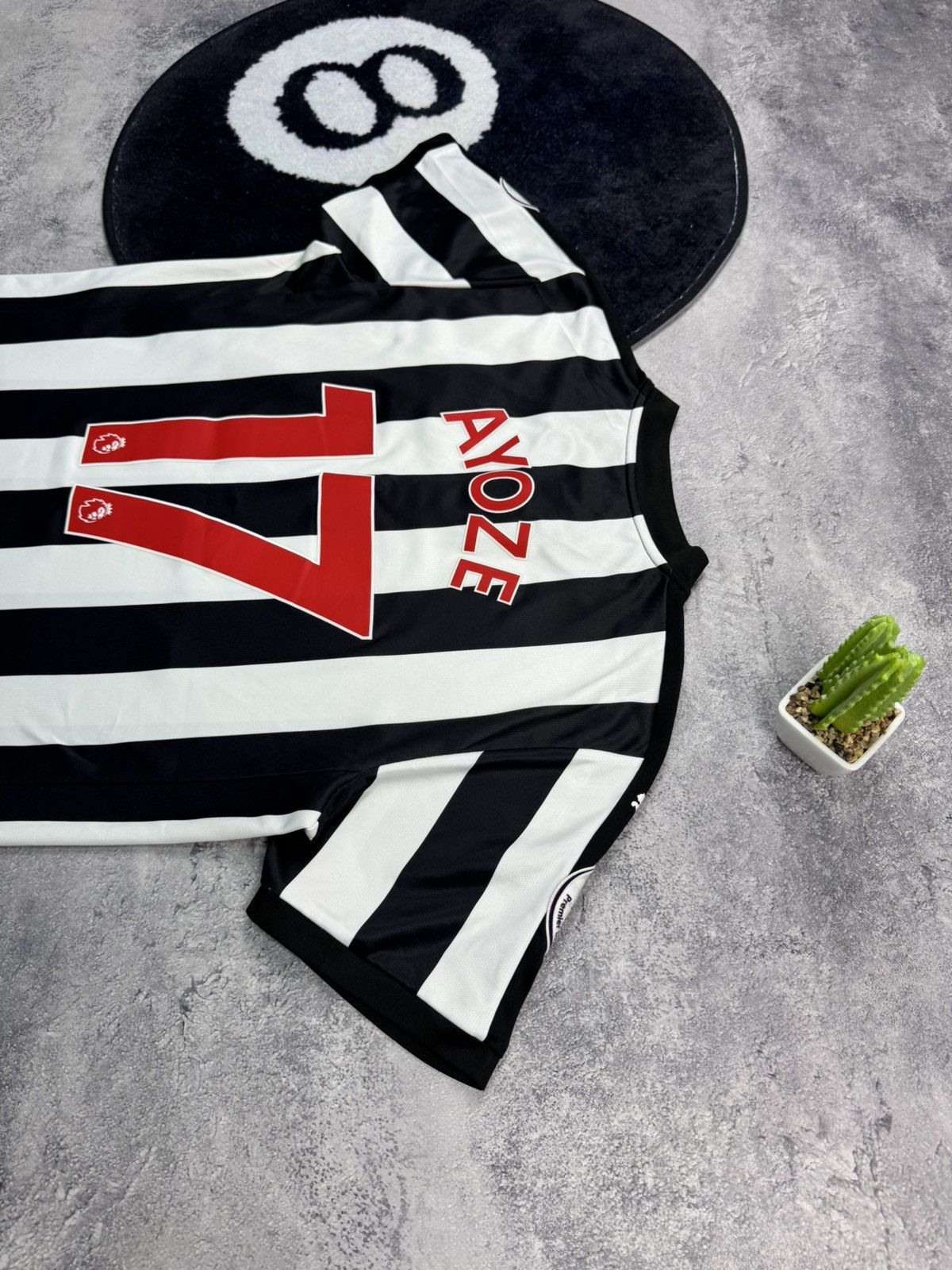 Vintage NEWCASTLE UNITED 17-18 Home Shirt Puma 125 Years AYOZE #17 Size US M / EU 48-50 / 2 - 15 Thumbnail