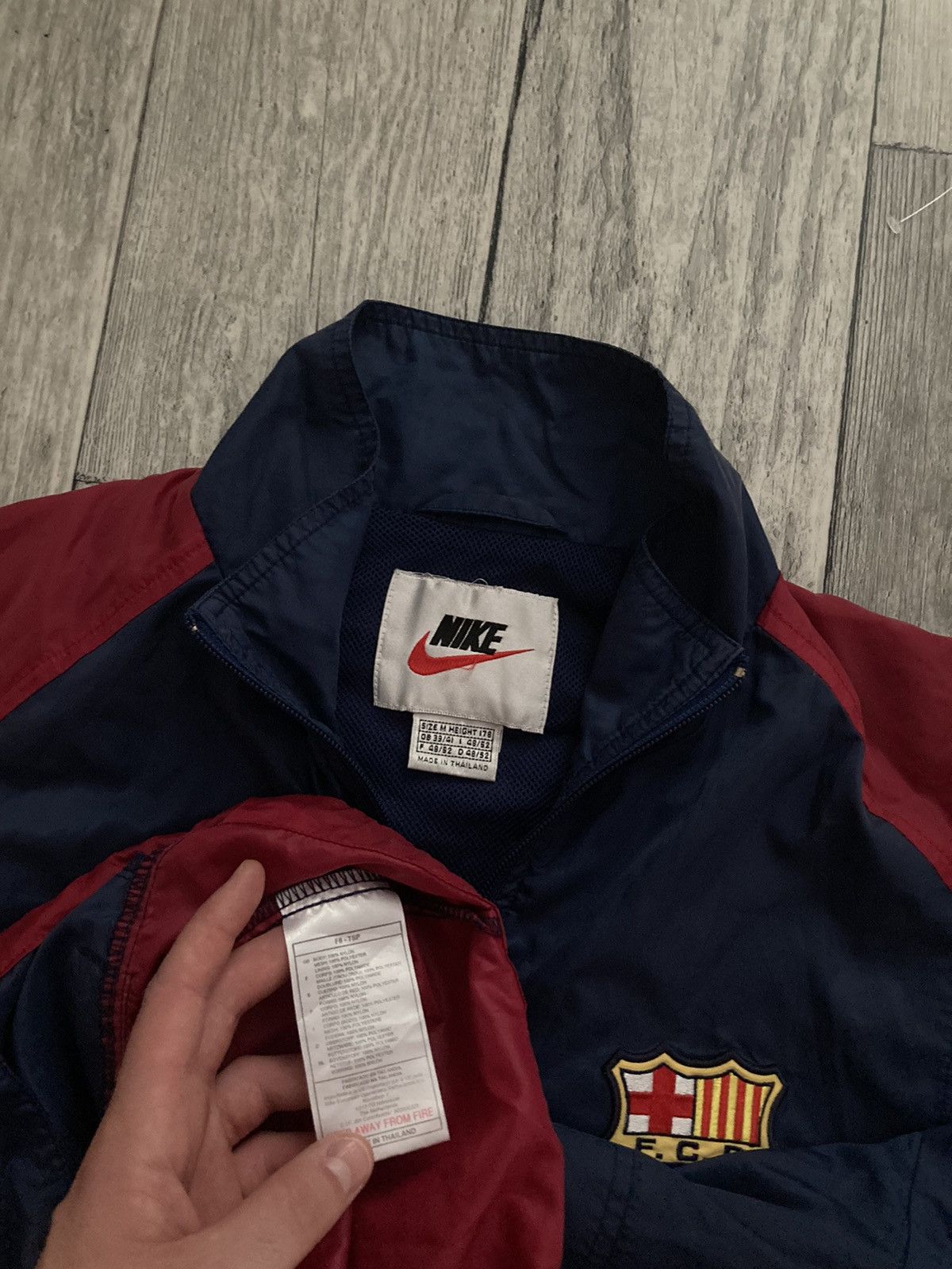 Nike × Vintage Vintage 90s nike fc Barcelona soccer football jacket M Size US M / EU 48-50 / 2 - 5 Thumbnail